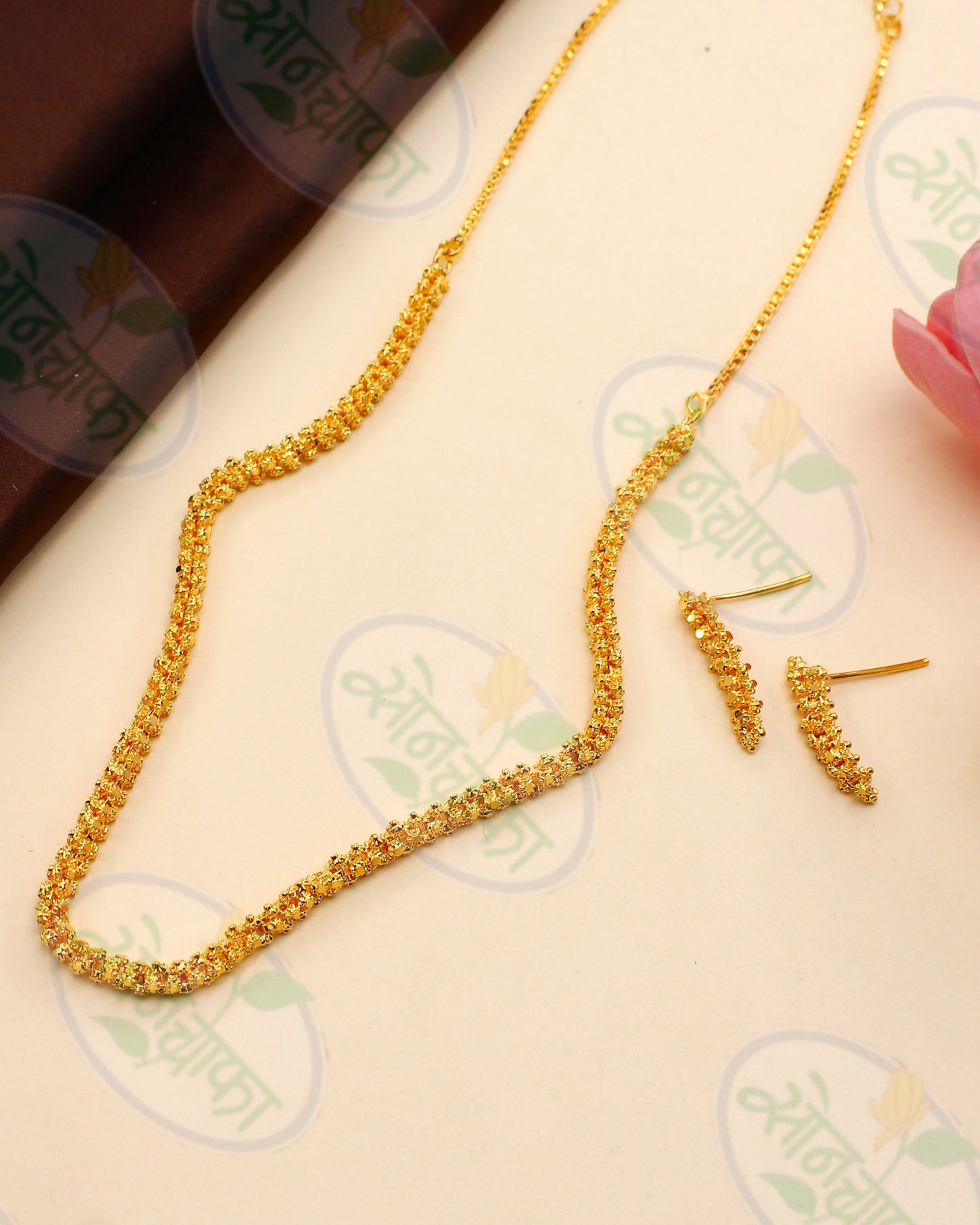 MAHARASTRIAN GAJRA NECKLACE