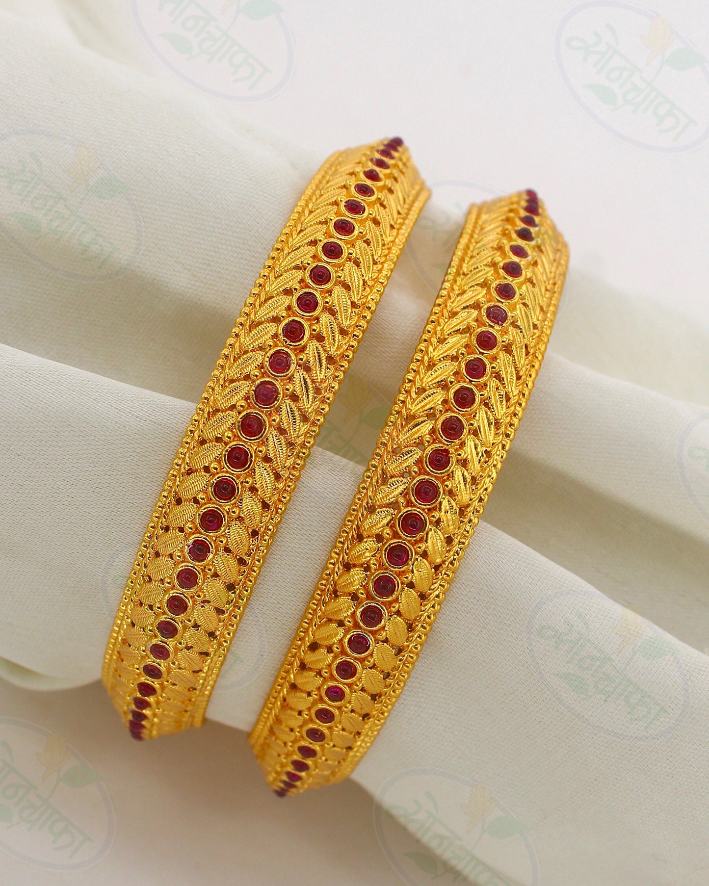 KEMP STONE DESIGNER BANGLES