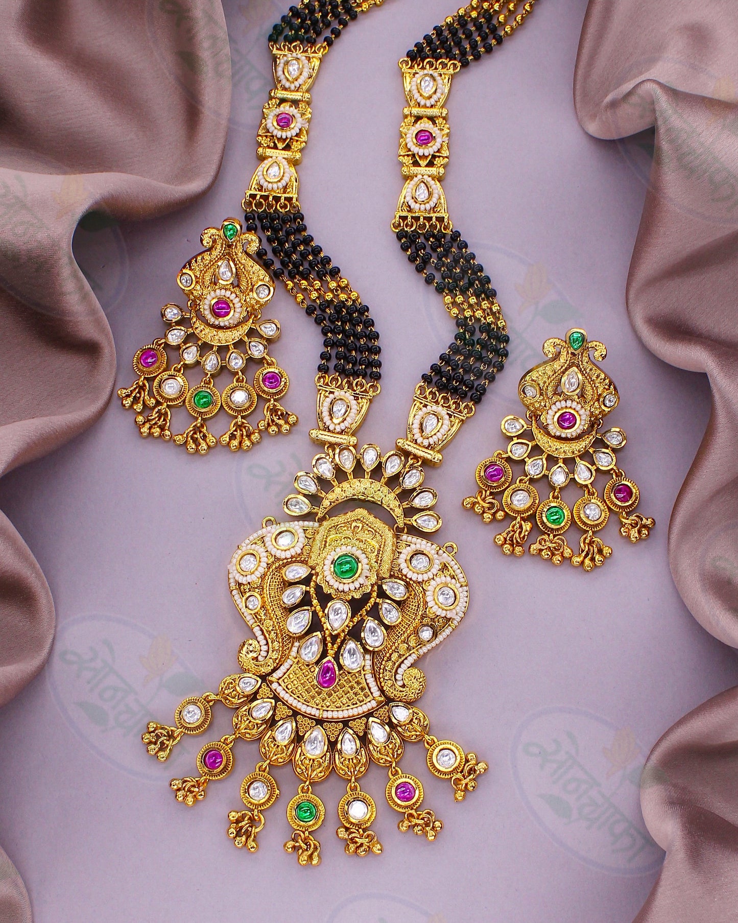 REGAL LEAFLET RAJWADI MANGALSUTRA