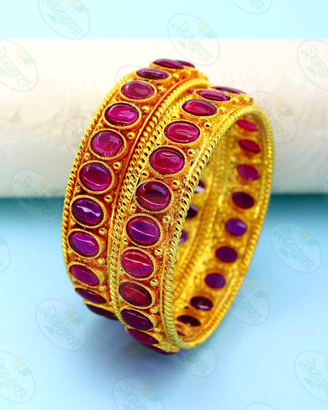 ATTRACTIVE MATTE BANGLES