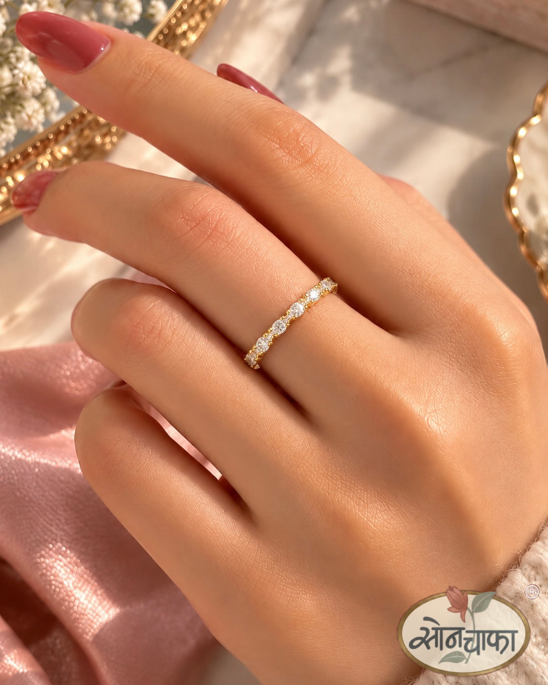 APPEALING FINGER RING