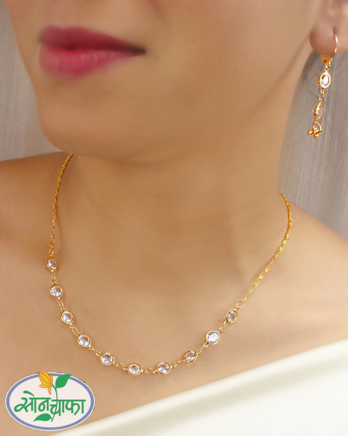 STONE DESIGNER CHAIN