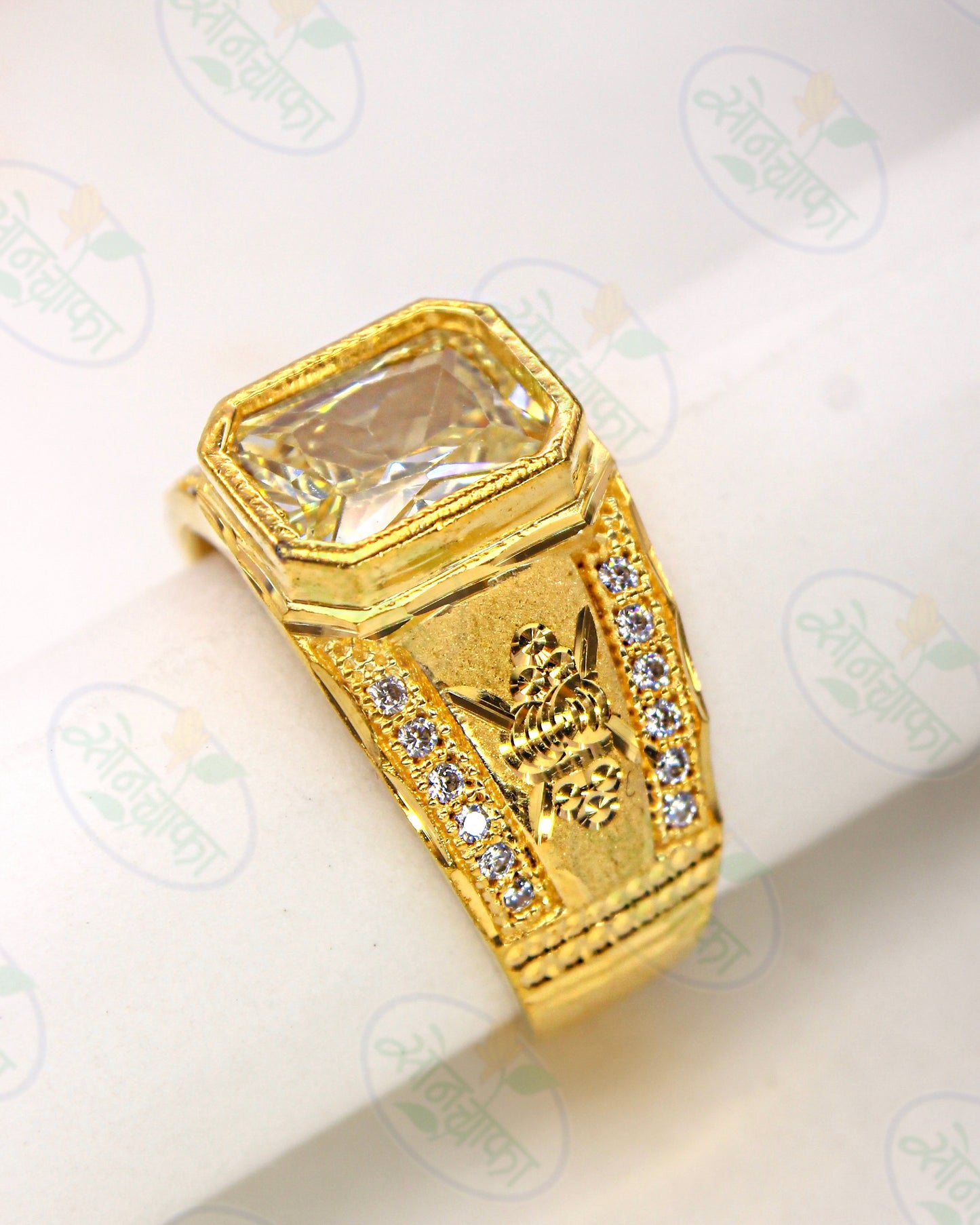 BRILLIANT GOLD PLATED RING