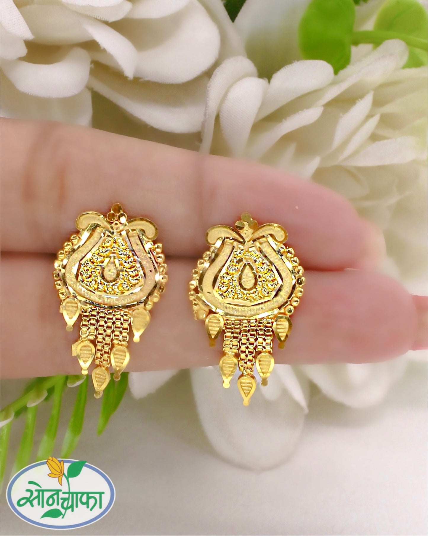 GRACE GOLD DROP EARRINGS