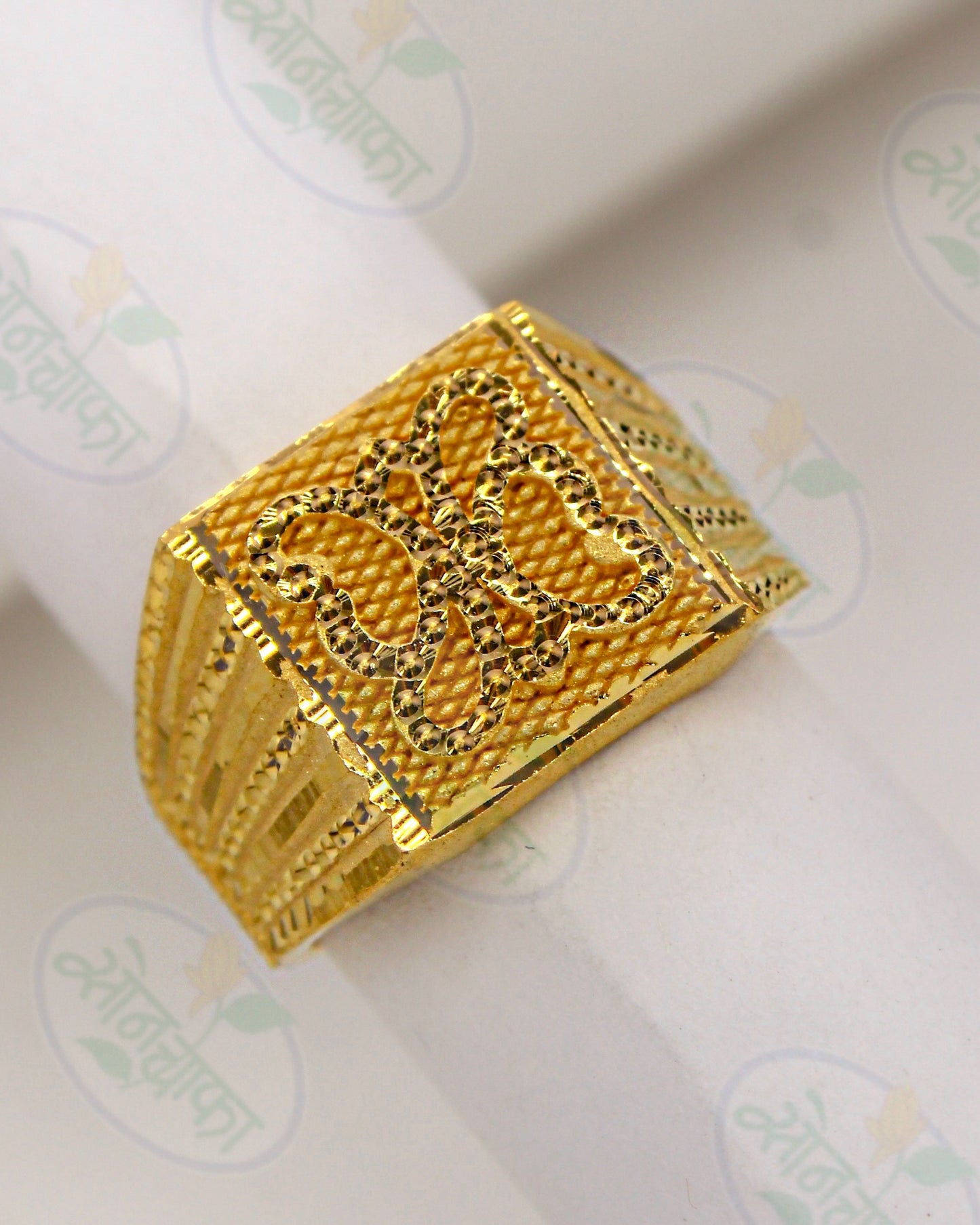 EXCLUSIVE GOLD PLATED RING