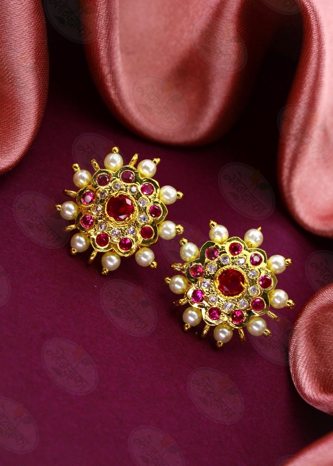 BEAUTEOUS MOTI EARRINGS