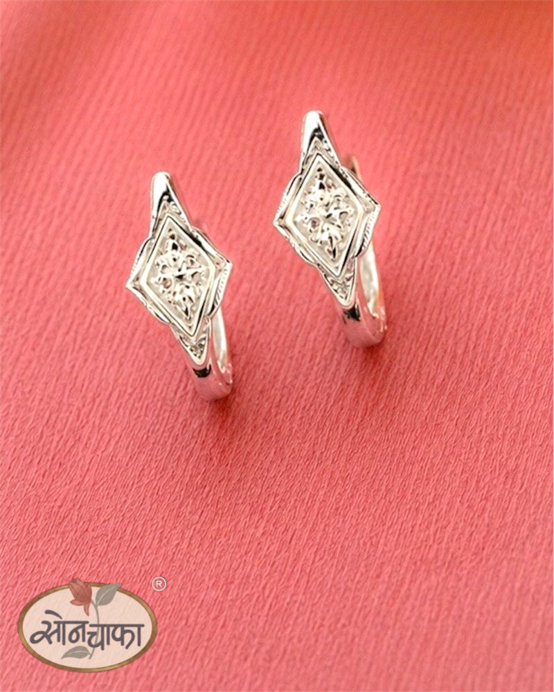 ELEGANT SILVER JODAVI