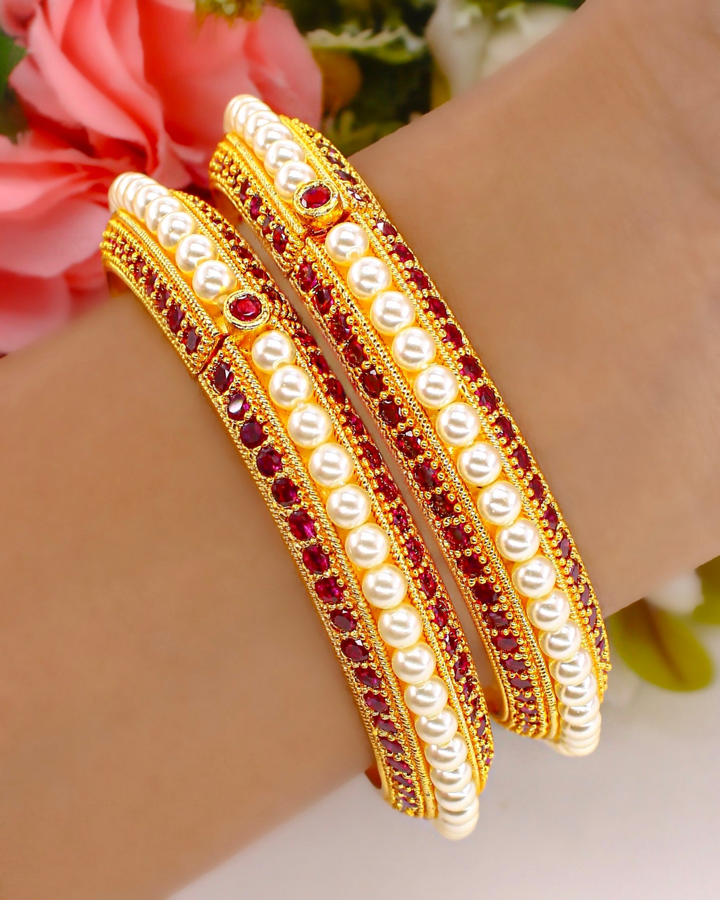 CLASSIC PEARL BANGLES