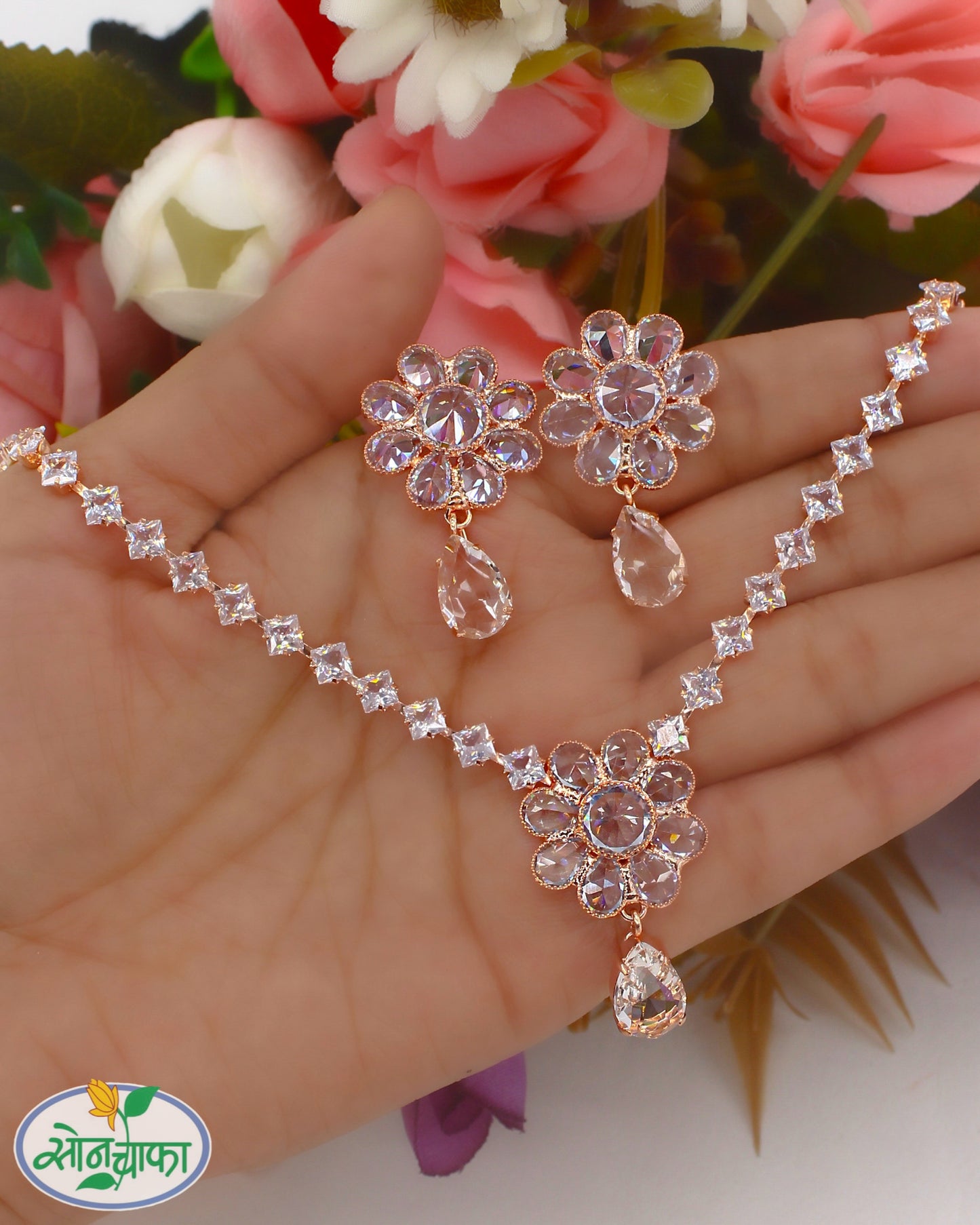 BLOSSOM DESIGNER NECKLACE