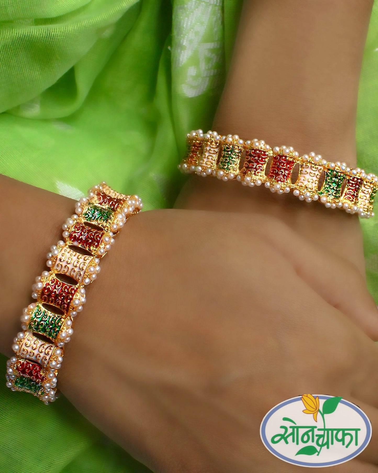 DESIGNER PEARL BANGLES