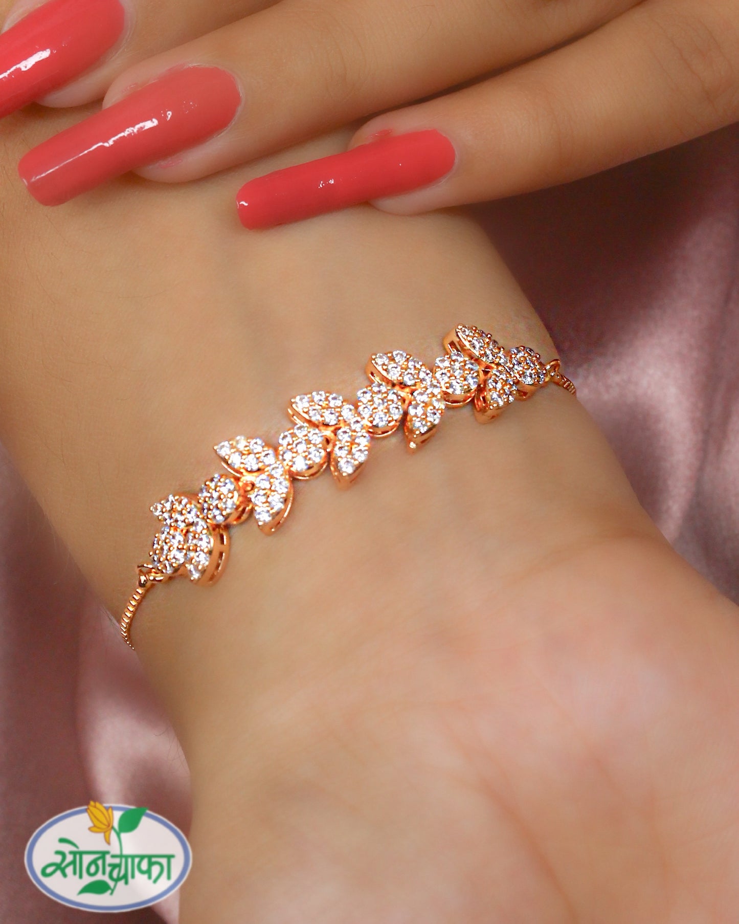 LEAF DESIGNER BRACELET