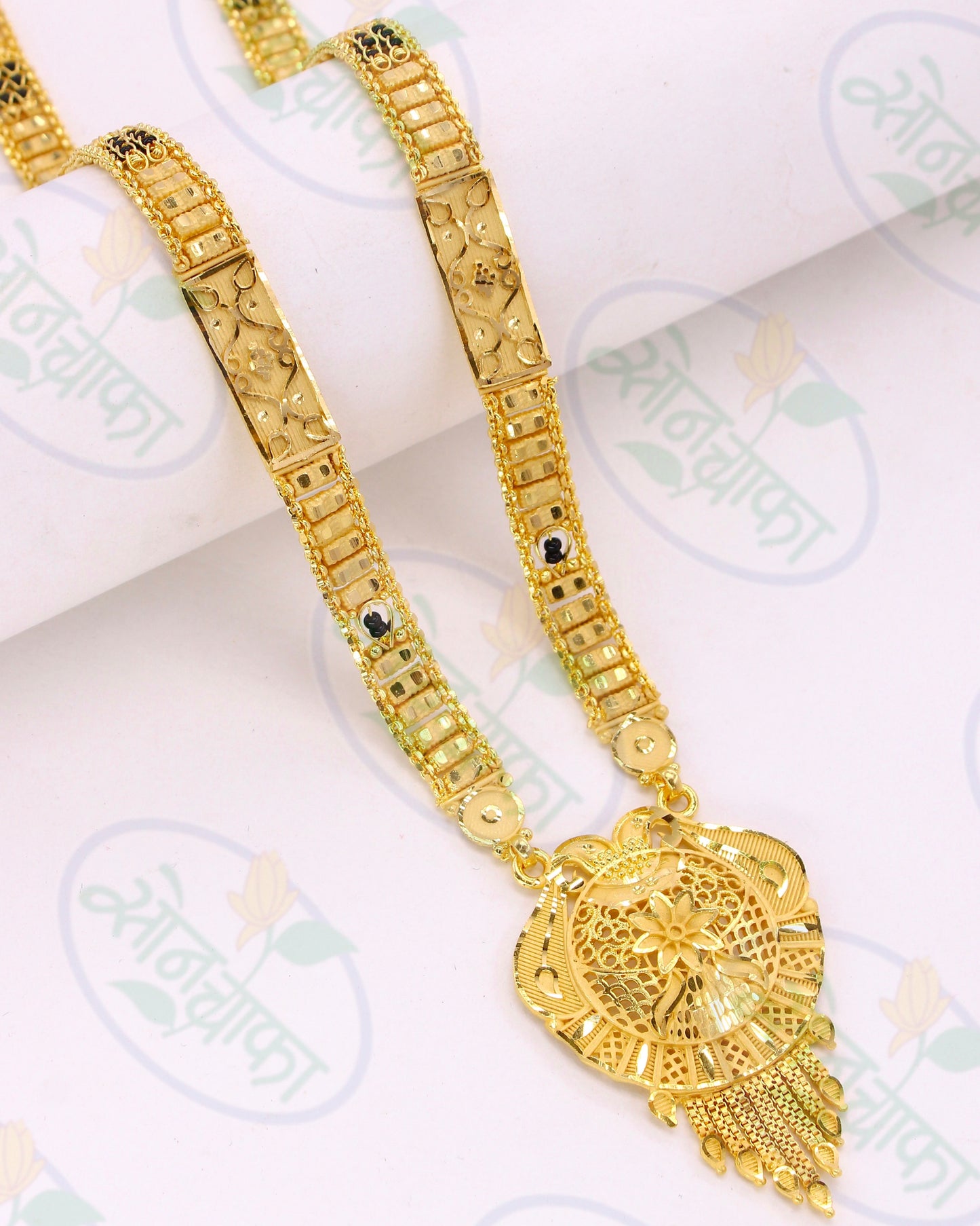 ALLURING GOLD PLATED MANGALSUTRA