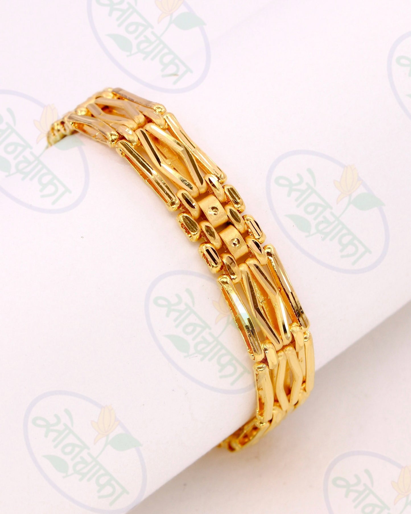 RADIANT GOLD PLATED BRACELATE