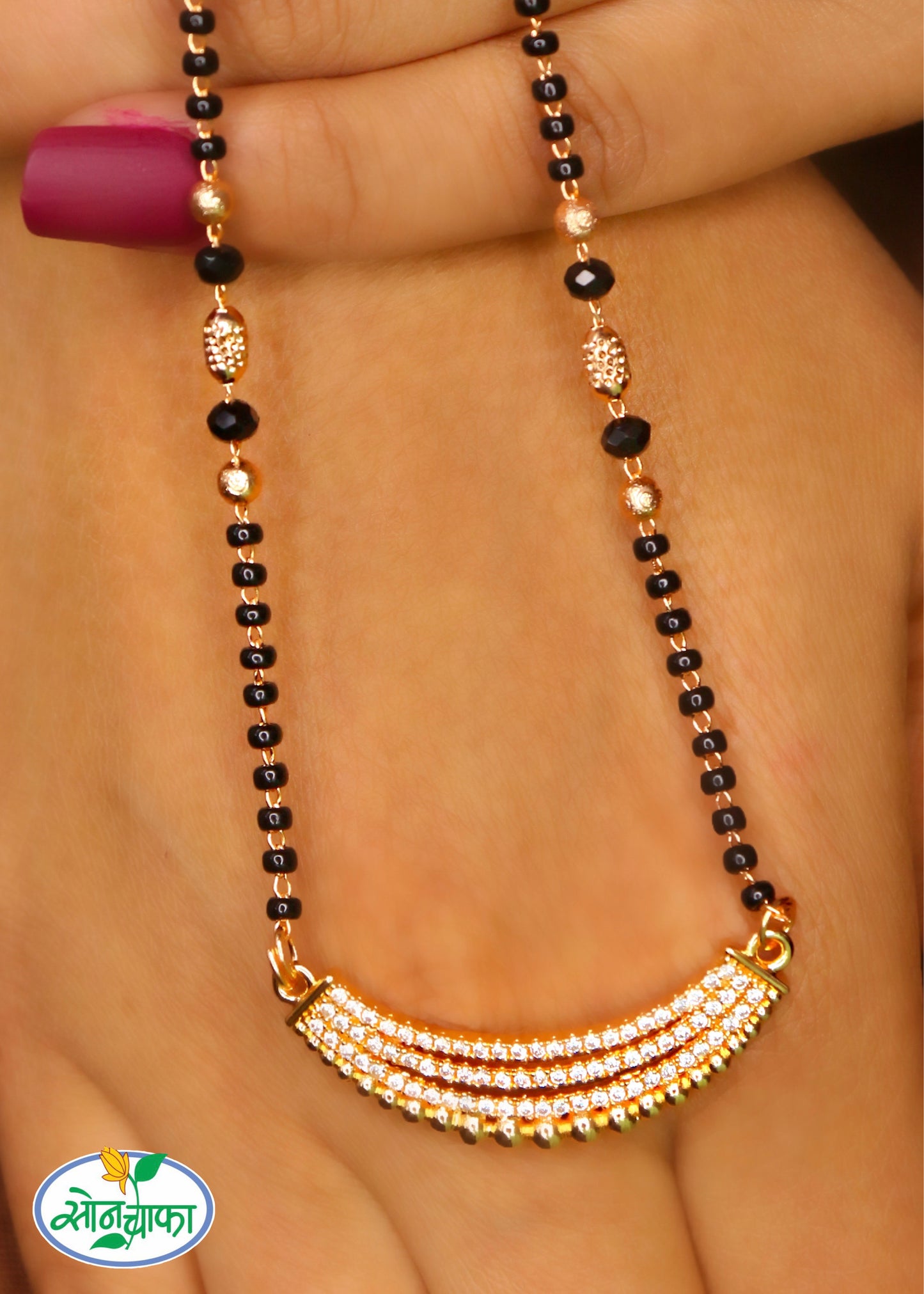SHIMMERING DIAMOND MANGALSUTRA