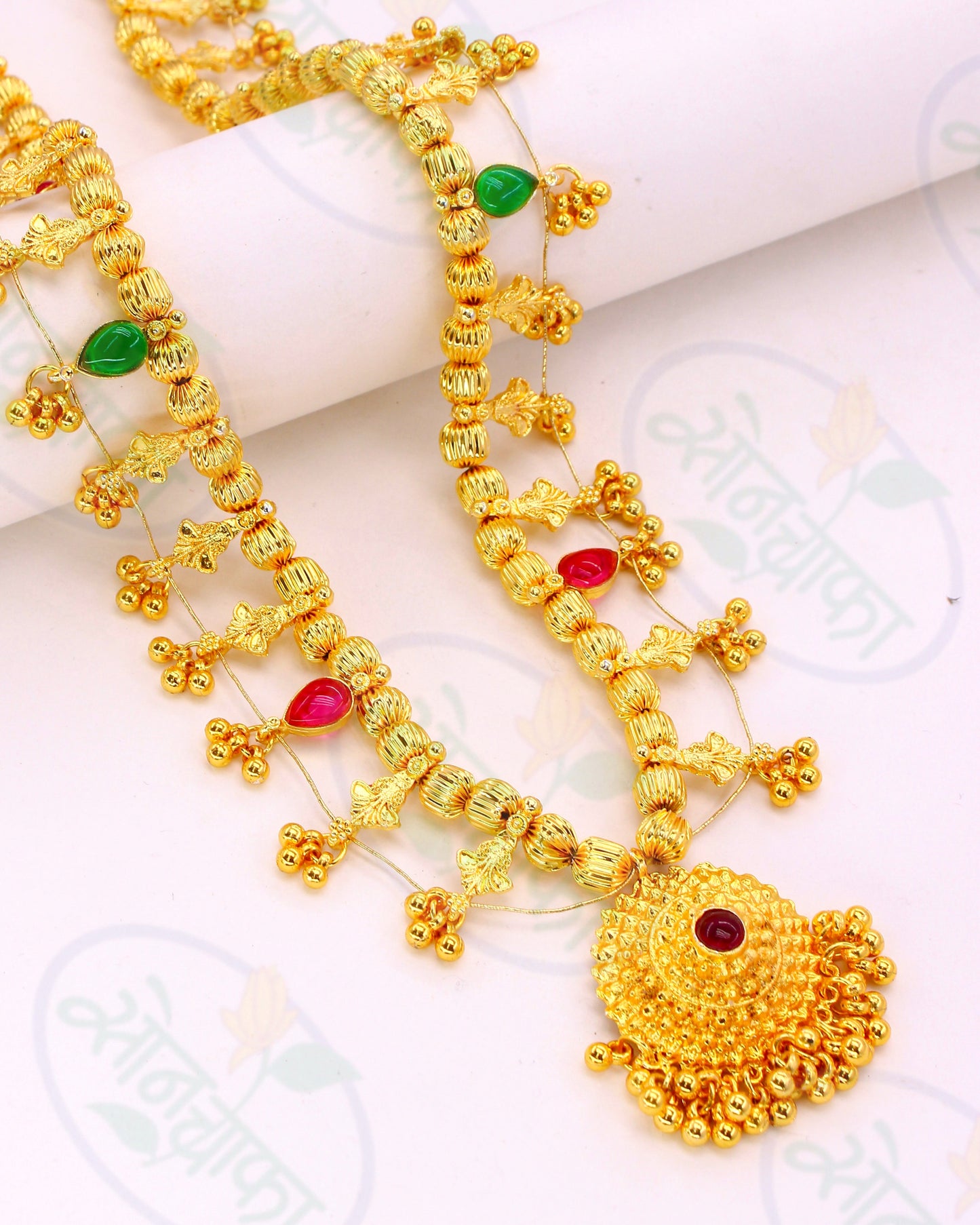 TRADITIONAL KOLHAPURI SAAJ