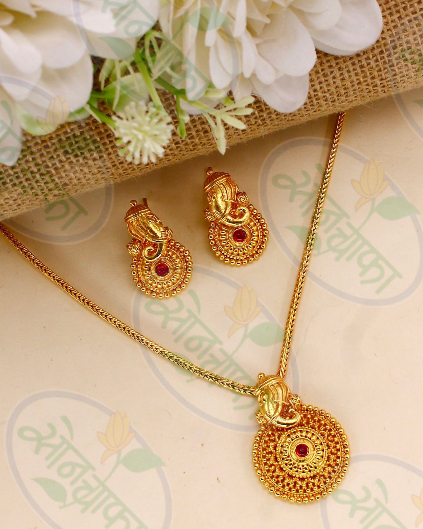 EXCLUSIVE GAJNATLAXMI NECKLACE