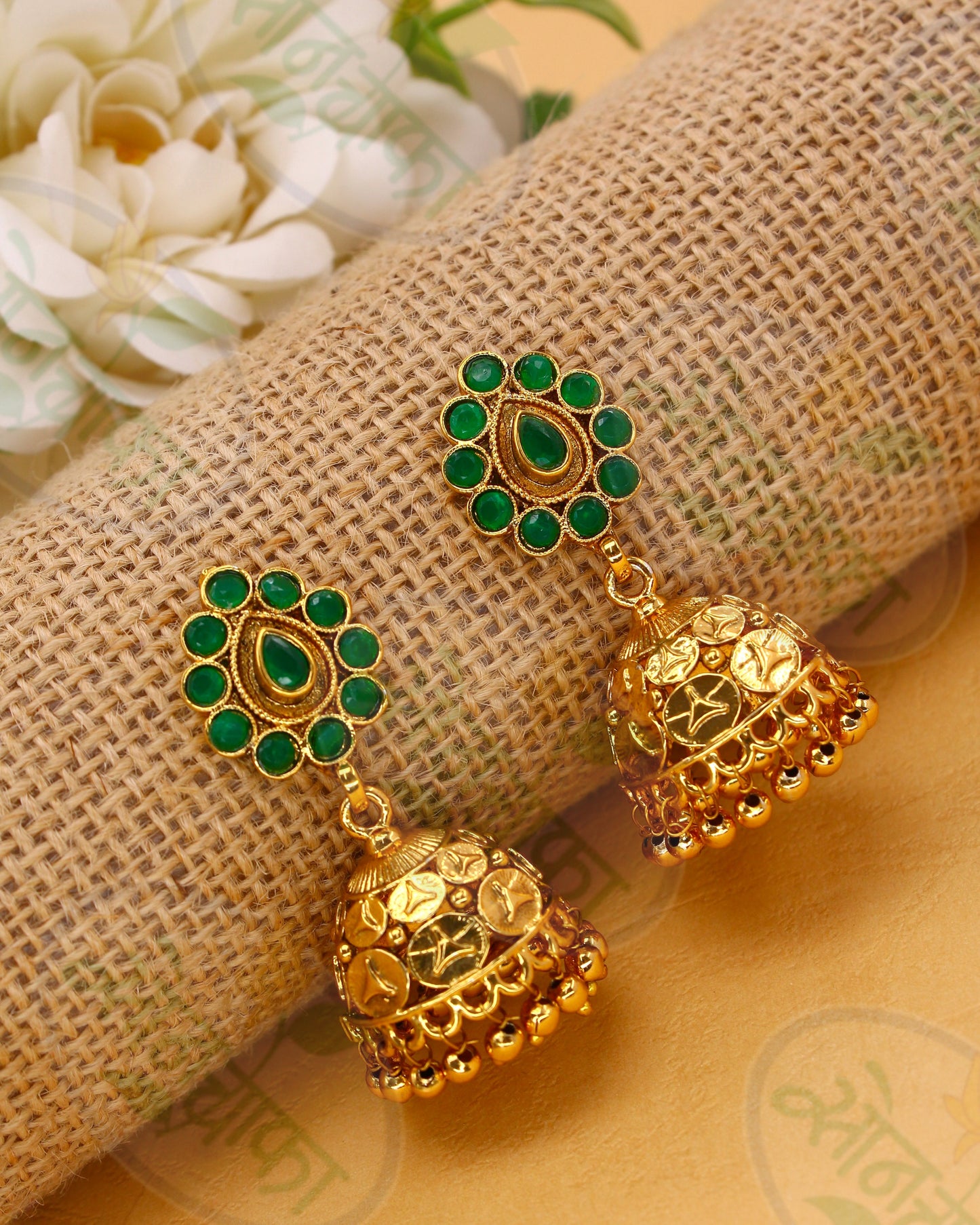 IMPRESSIVE DROPLET JHUMKA EARRINGS