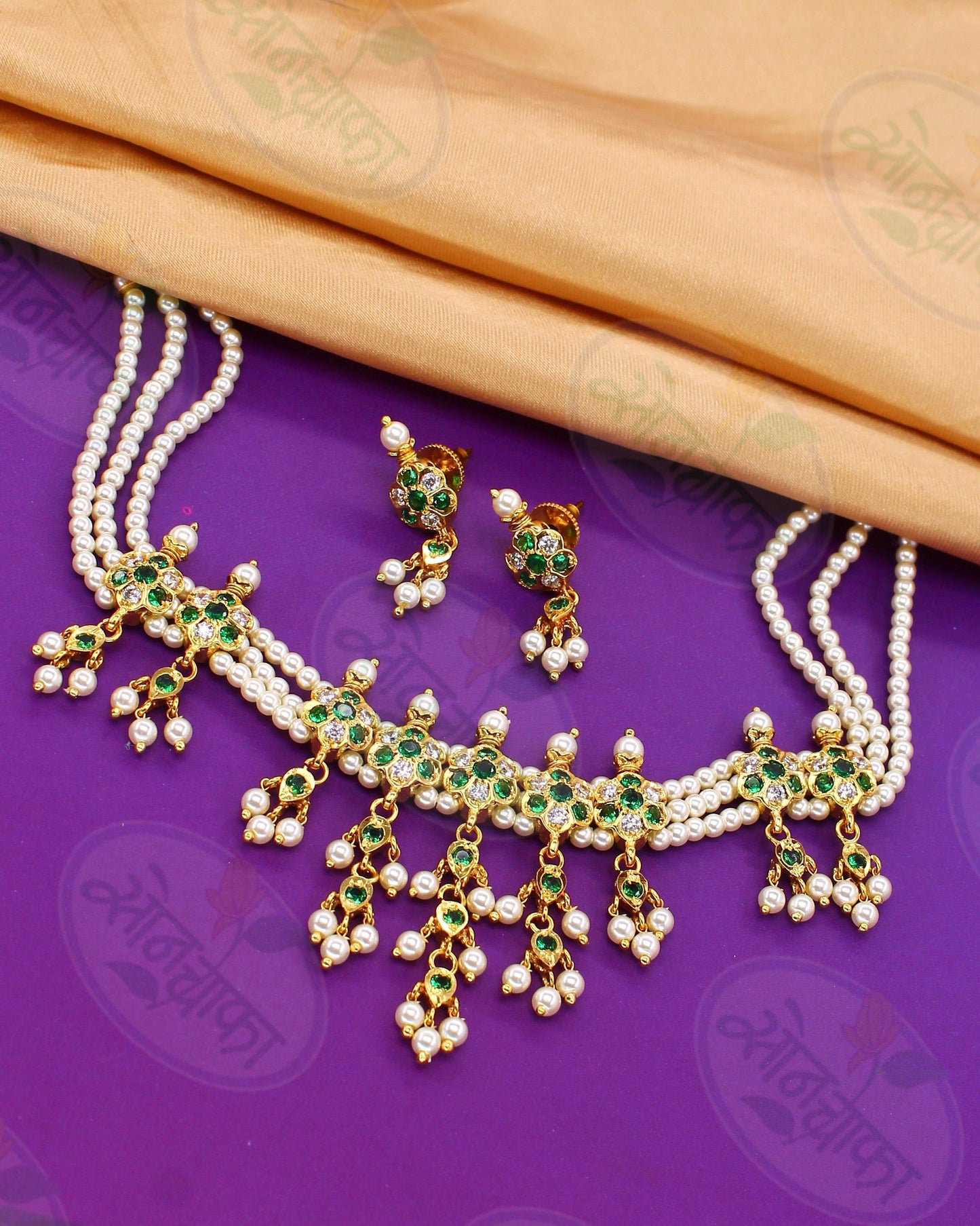 BEAUTIFUL GREEN STONE CHINCHPETI