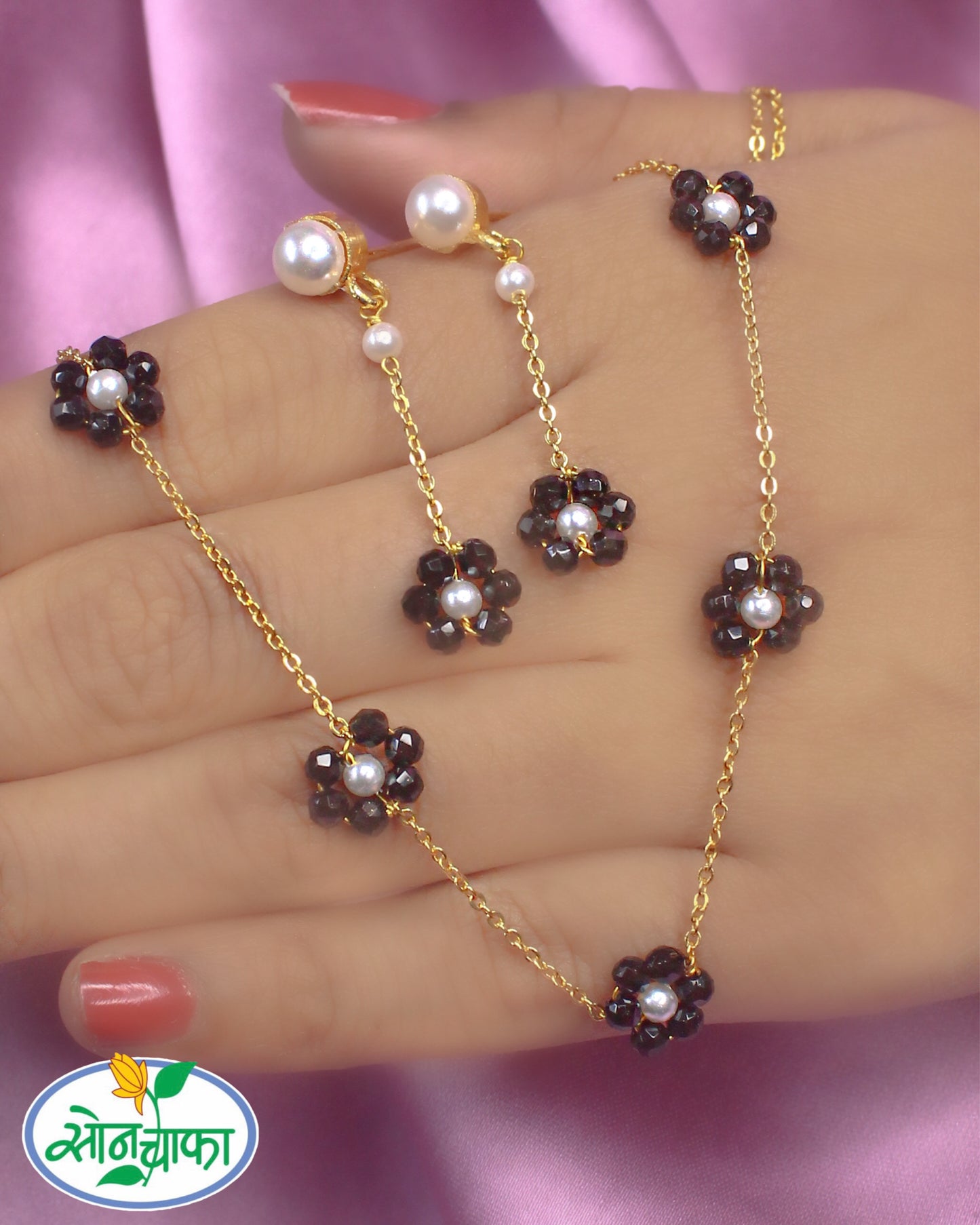 FANCY PEARL BEADS NECKLACE