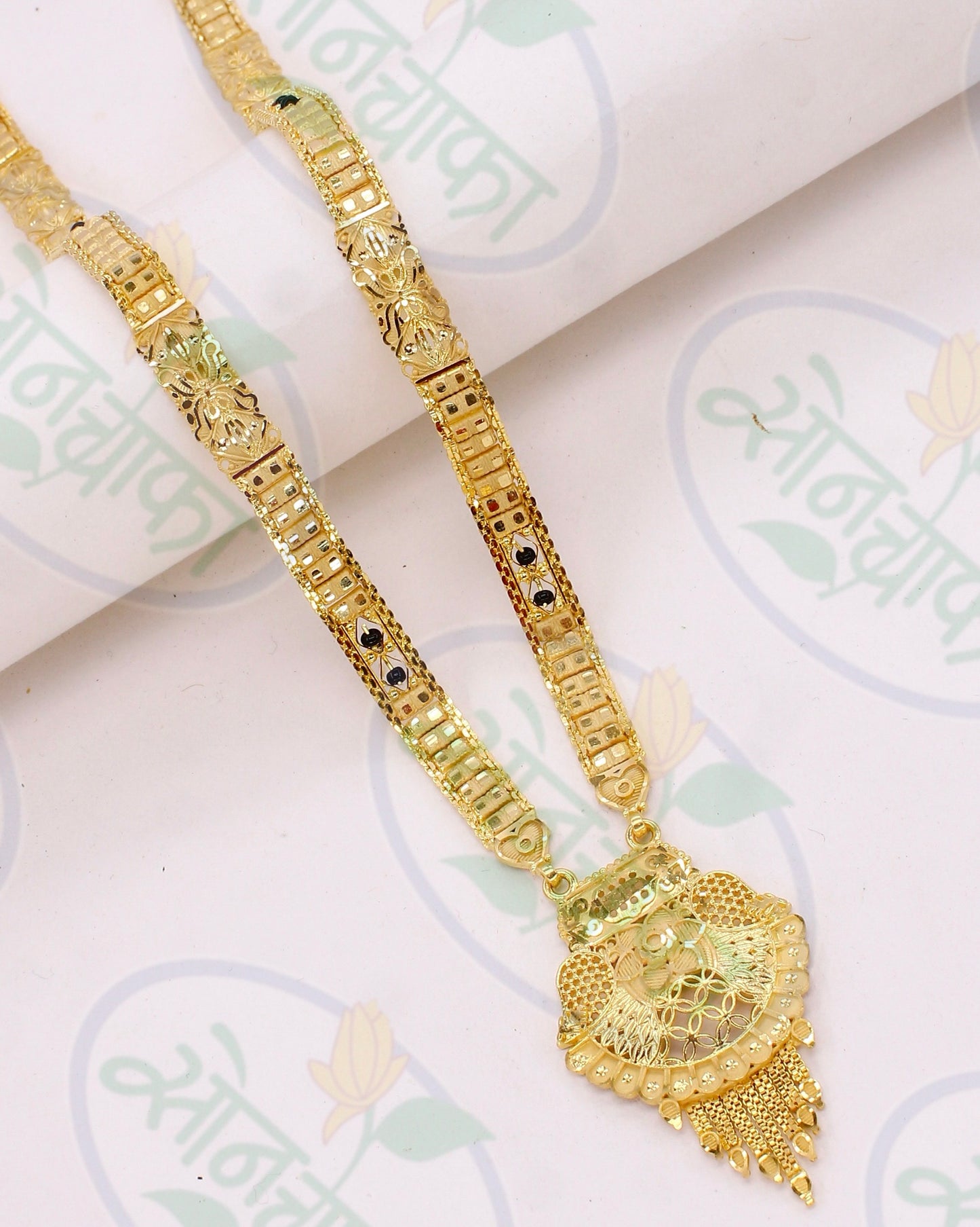 MINIMAL GRACE GOLD PLATED MANGALSUTRA