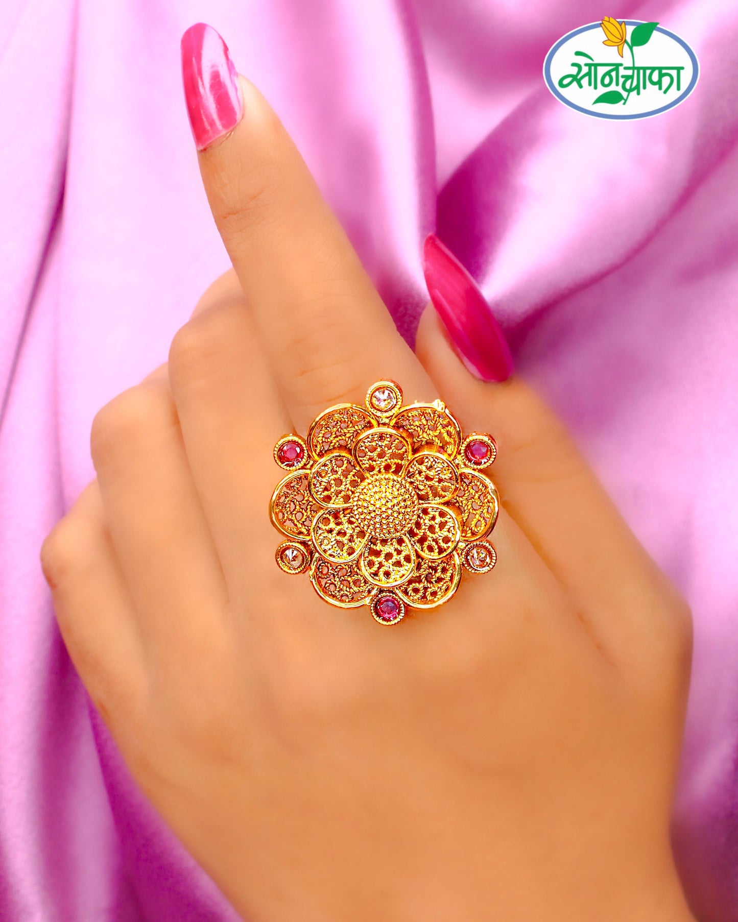 FLORAL DESIGNER FINGER RING