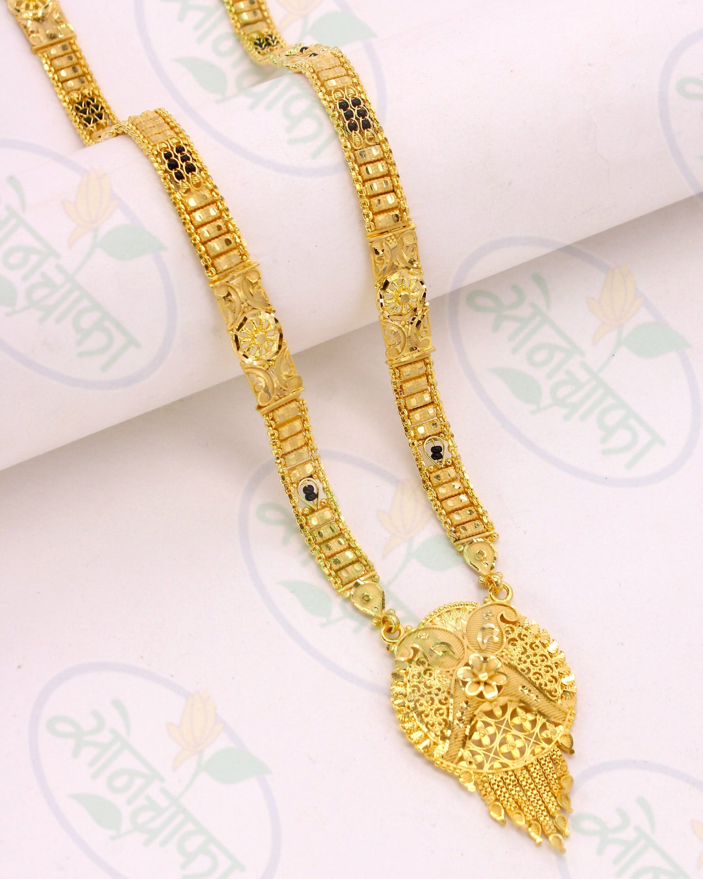 GARCEFUL DESIGNER MANGALSUTRA