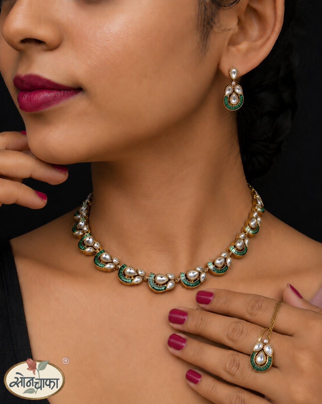ATTRACTIVE RAJASI NECKLACE