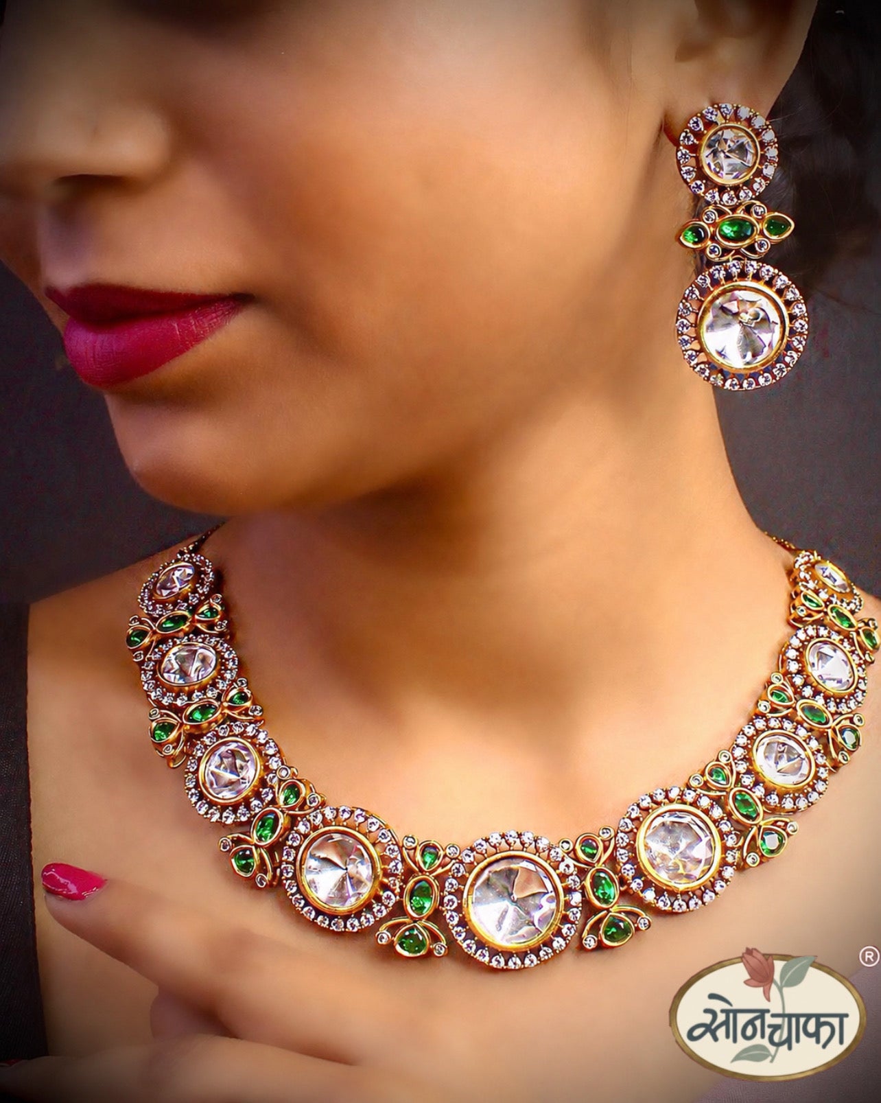 DAZZLING RAJASI NECKLACE SET