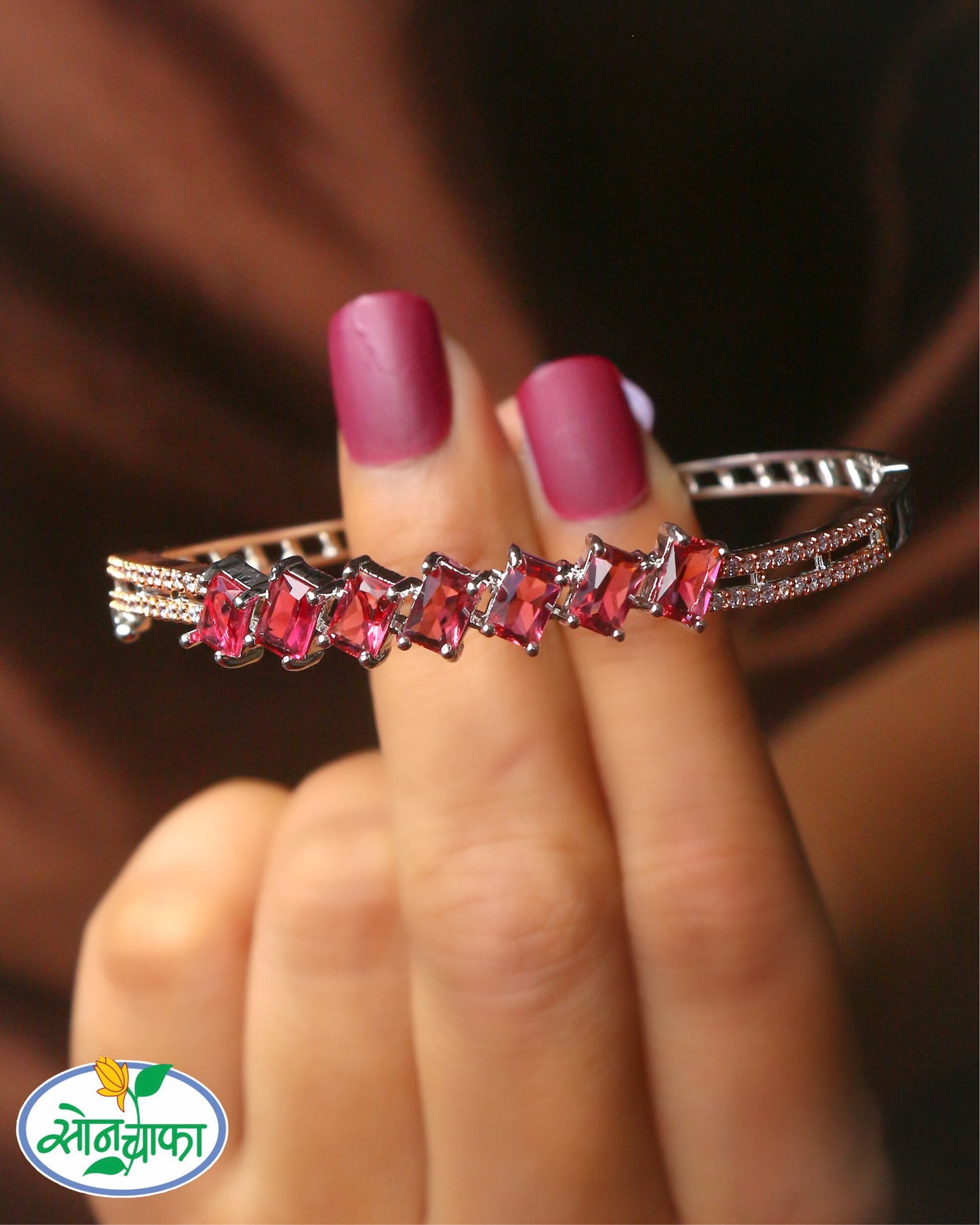 DAINTY DAZZLE DIAMOND BRACELET