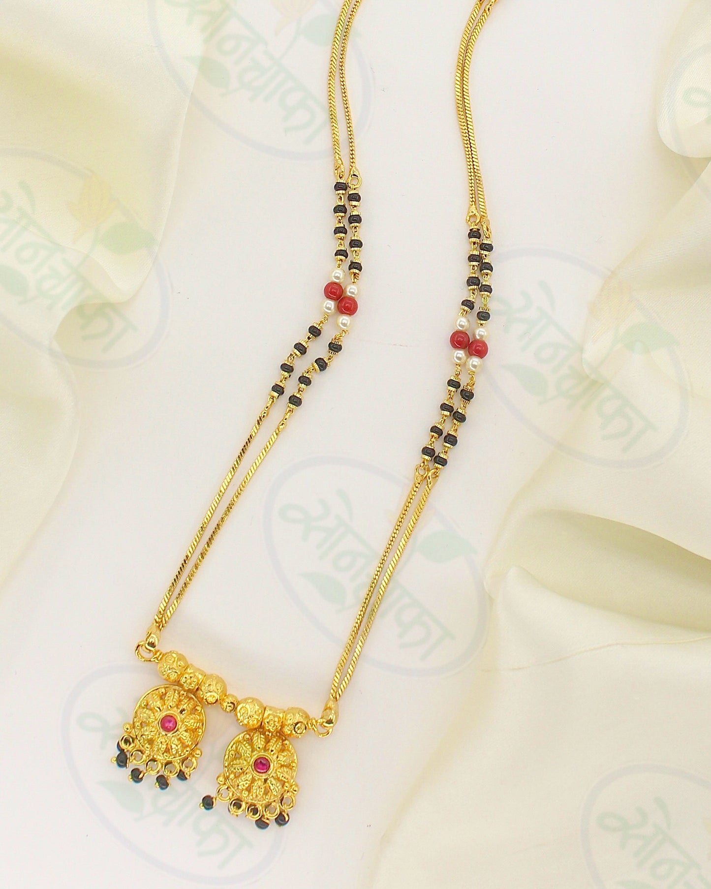 TRENDY WATI PENDANT MANGALSUTRA