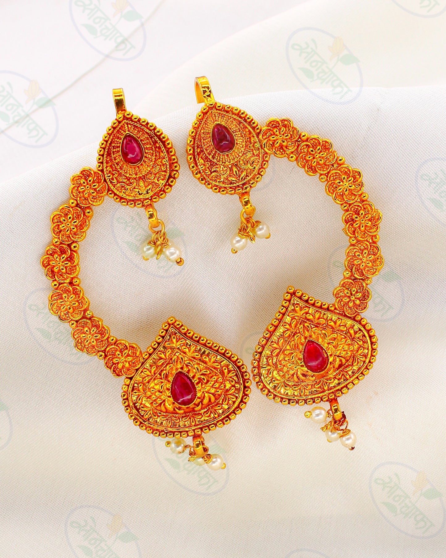 EXCLUSIVE DESIGNER EAR-CUFFS