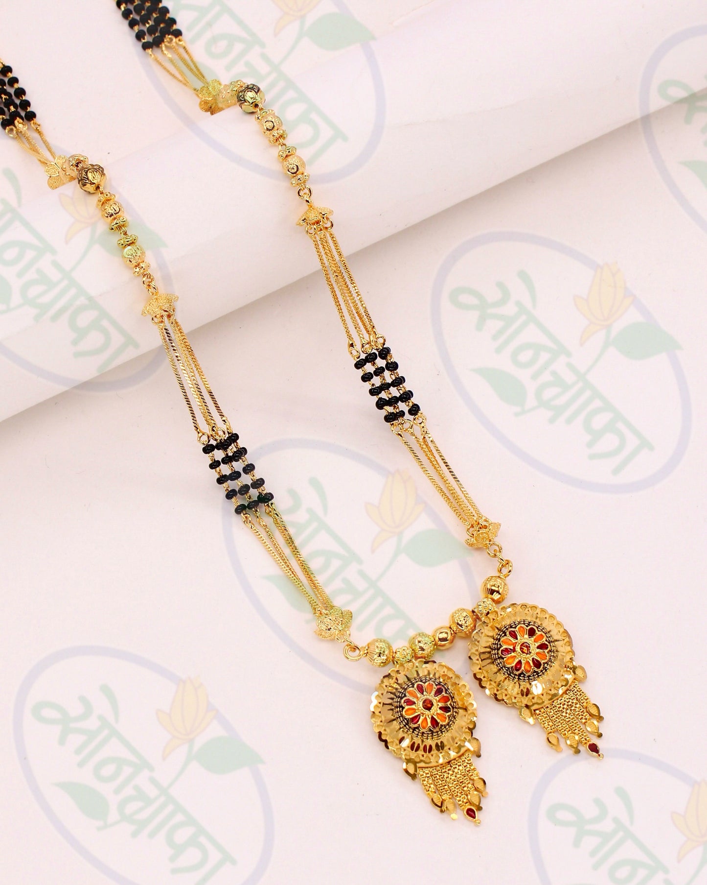 BEAUTIFUL WATI PENDANT MANGALSUTRA