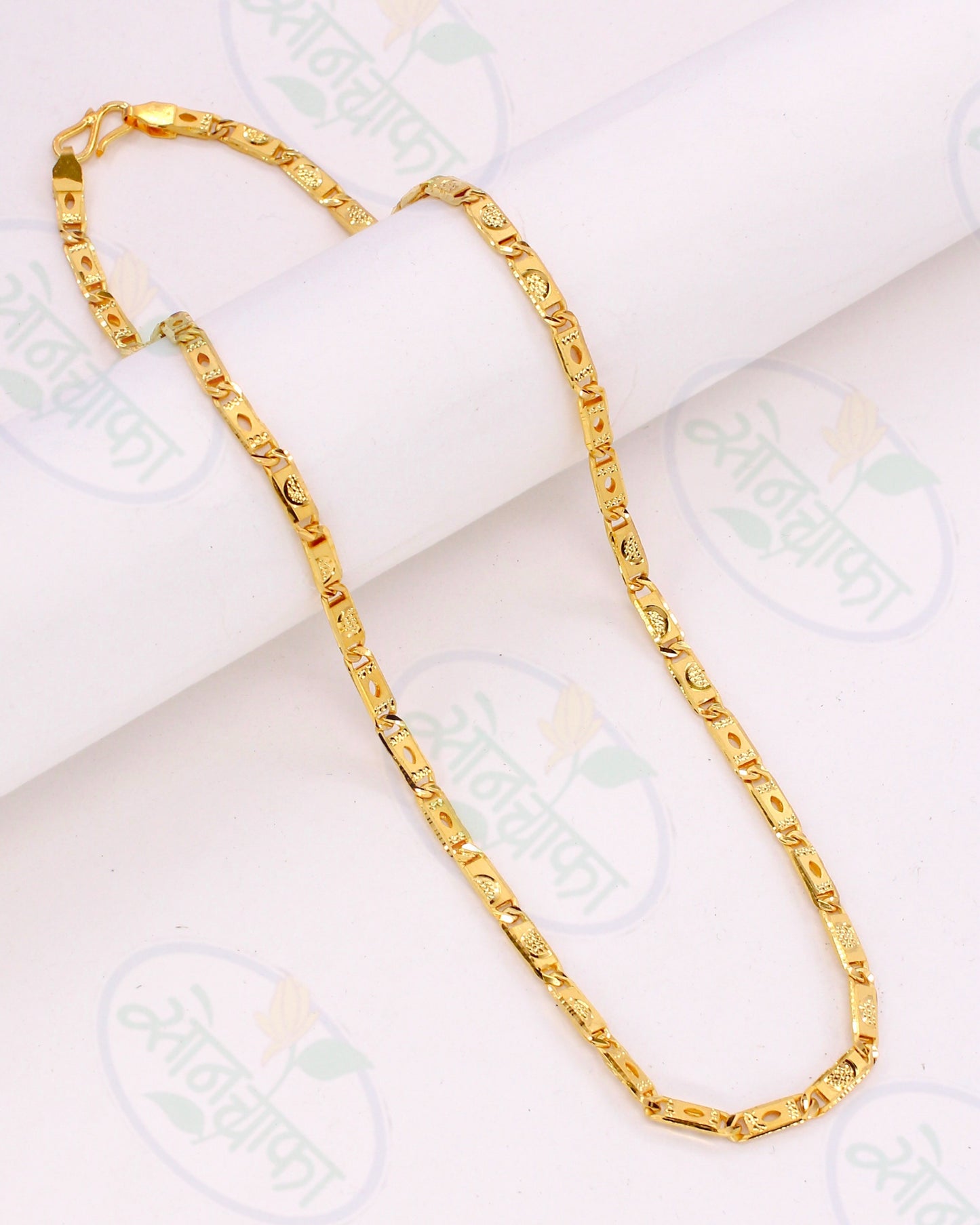 EXQUISITE GOLD PLATED CHAIN