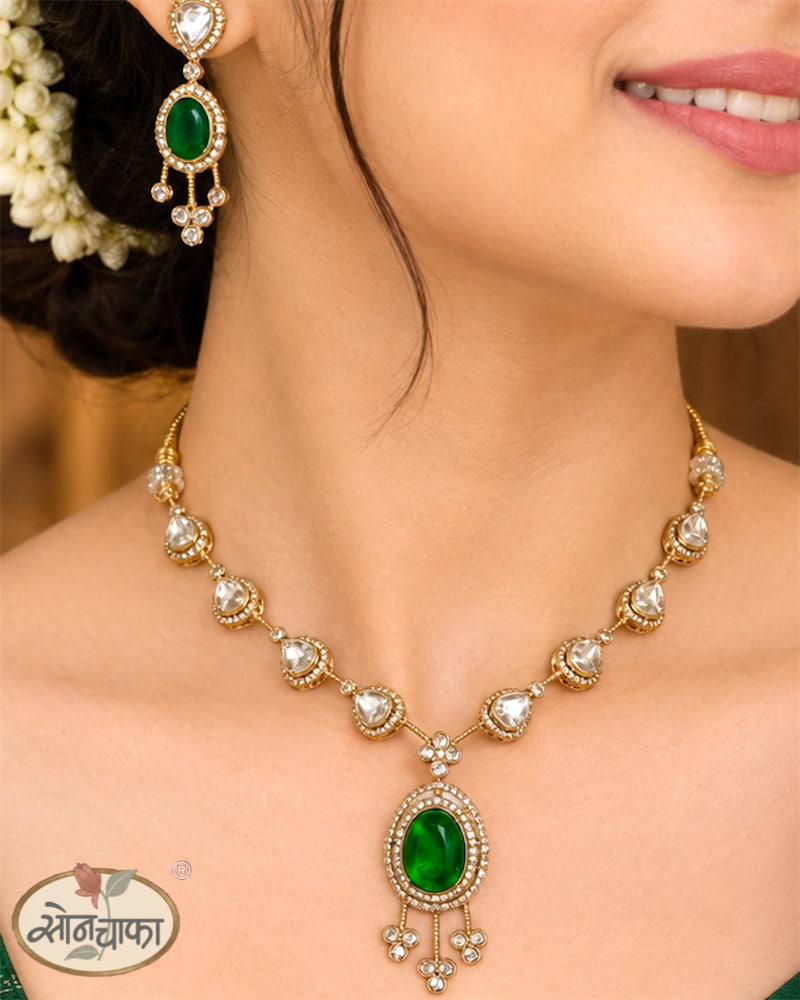 ELEGANCE RAJASI NECKLACE