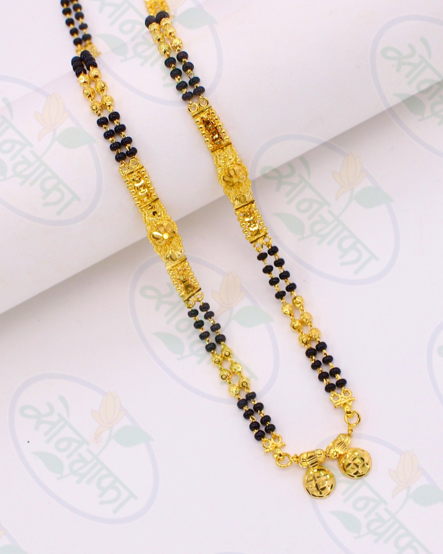 STUNNING WATI PENDANT MANGALSUTRA