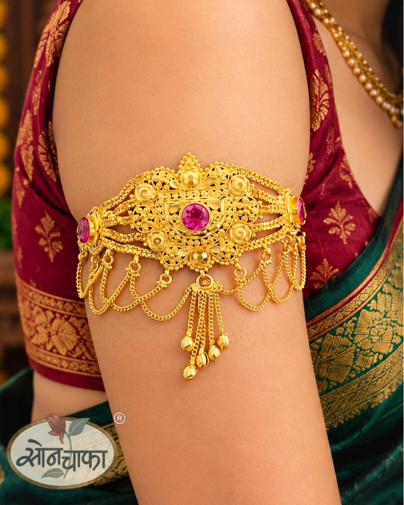 TRENDY GOLD PLATED WAKI