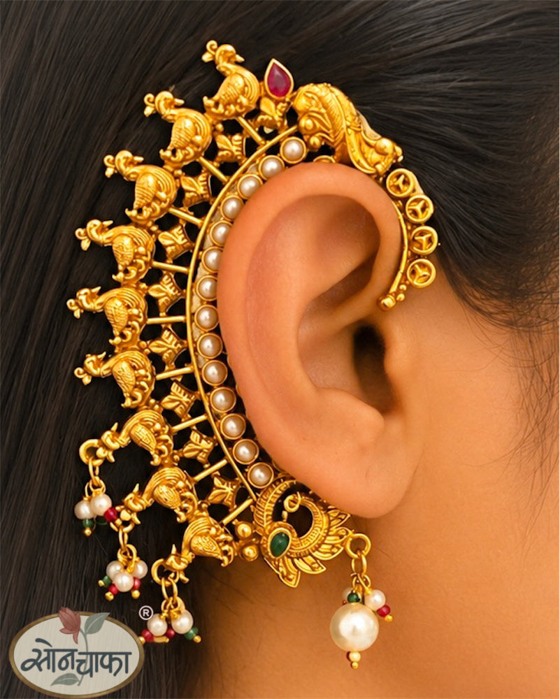 FANCY & TRADITIONAL PEARL EAR-CUFF