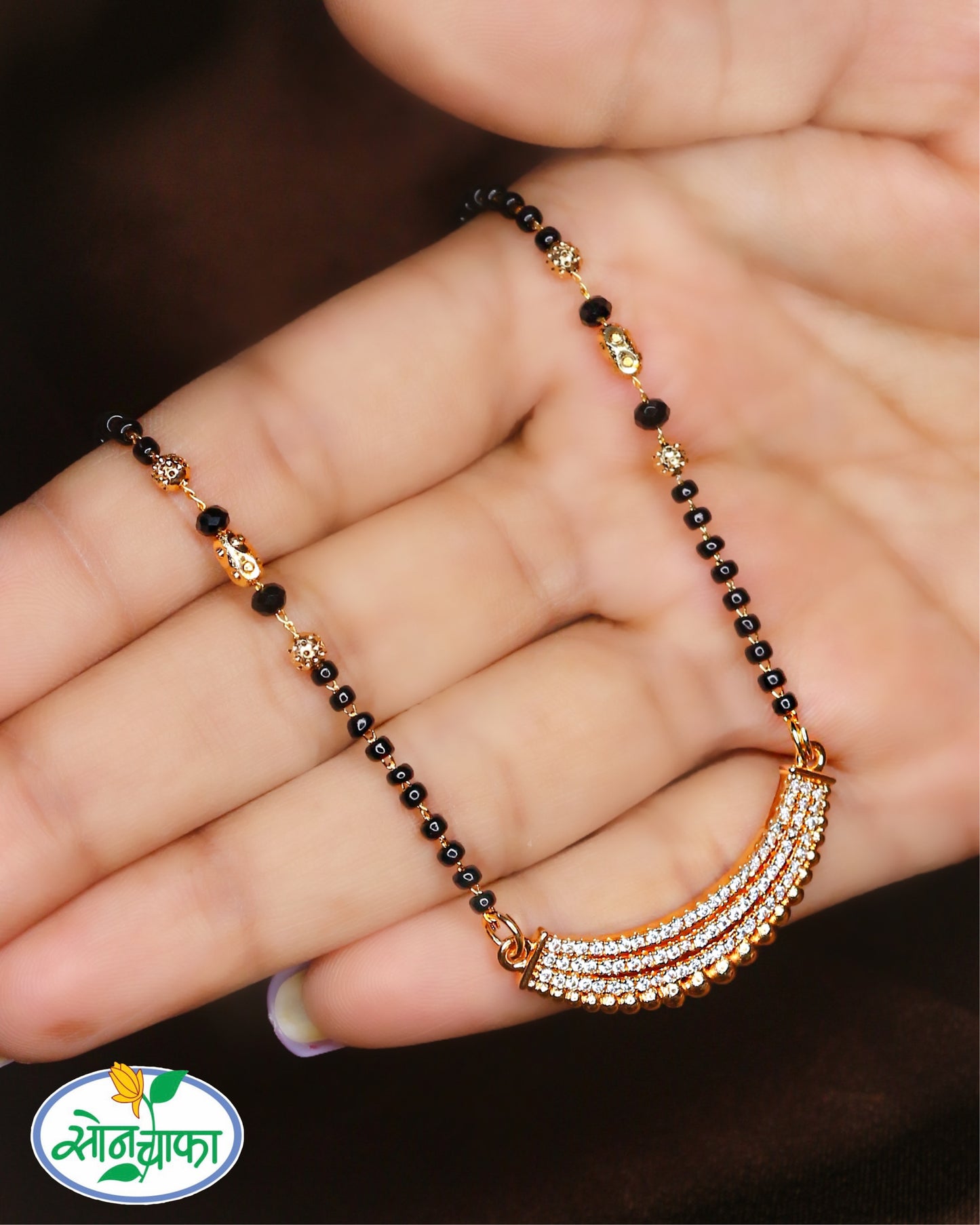 SHIMMERING DIAMOND MANGALSUTRA