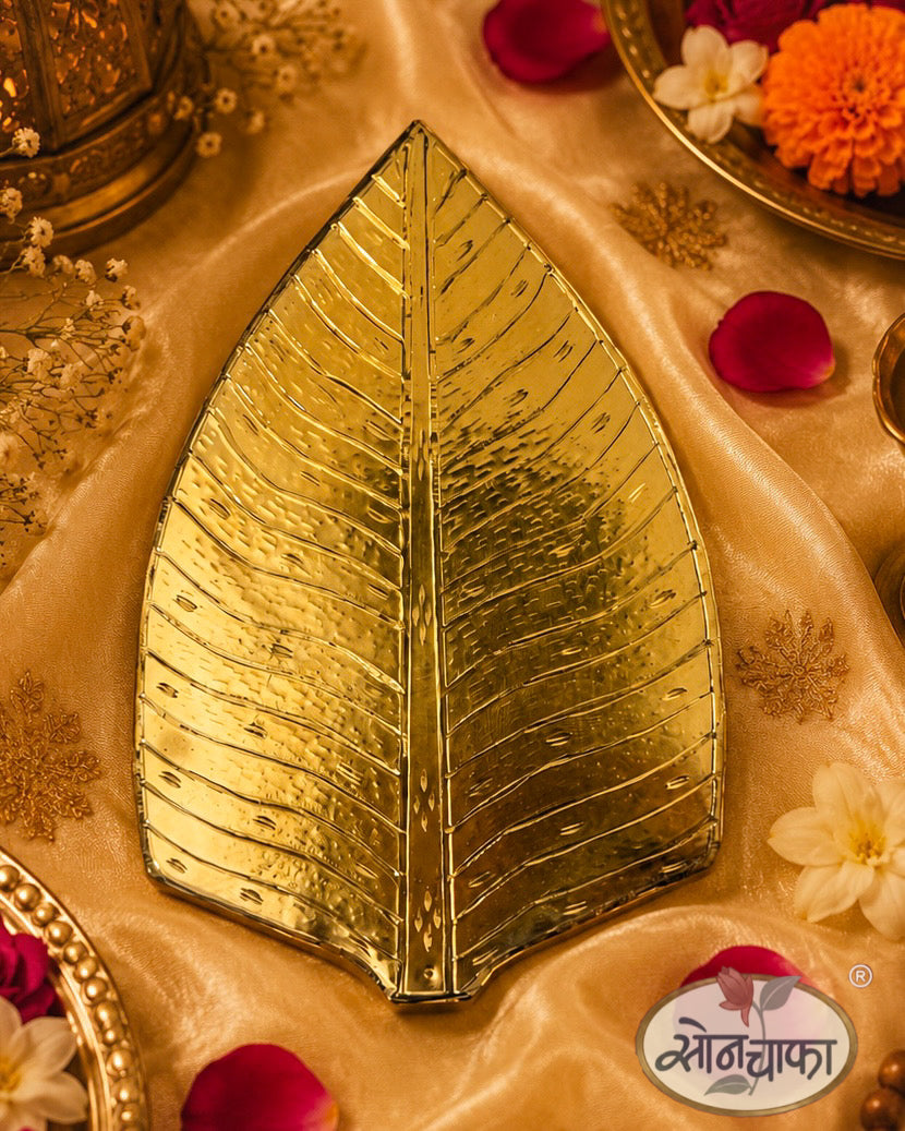 GOLDEN GANPATI KELI PAAN