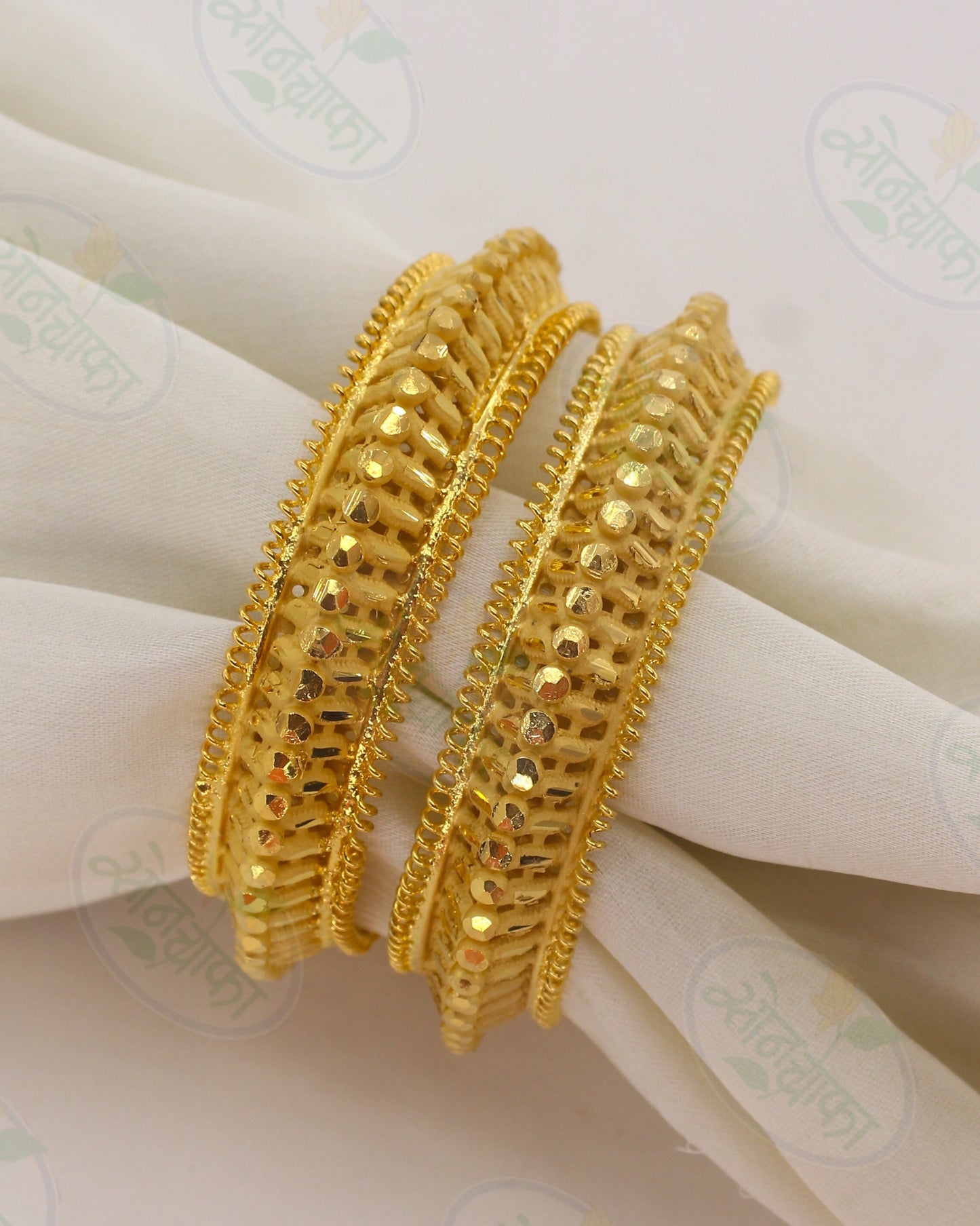 BRIDAL DESIGNER BANGLES