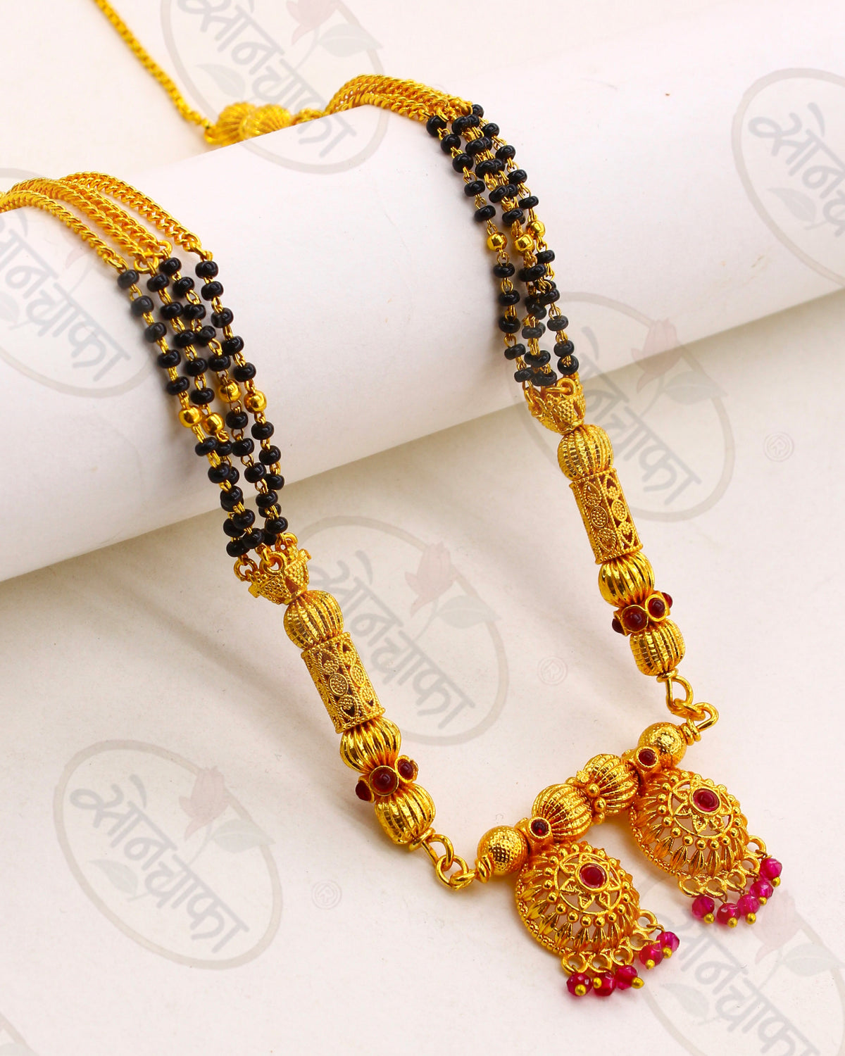 STATELY VATI MANGALSUTRA
