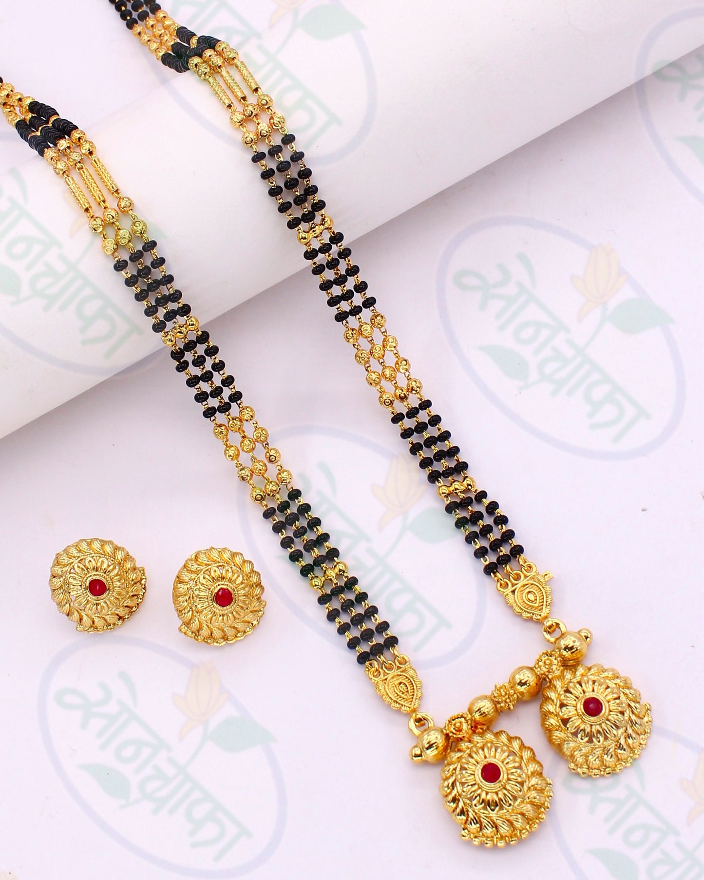 TRENDY WATI PENDANT MANGALSUTRA