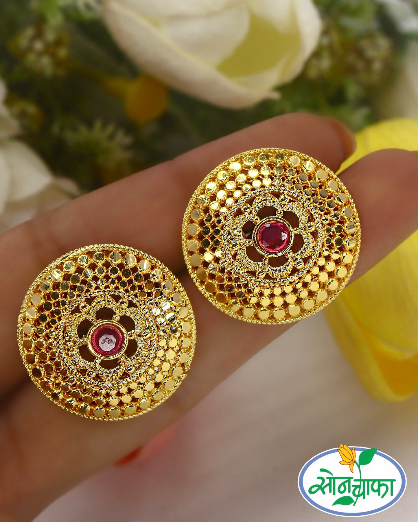 TRADITIONAL EARRINGS