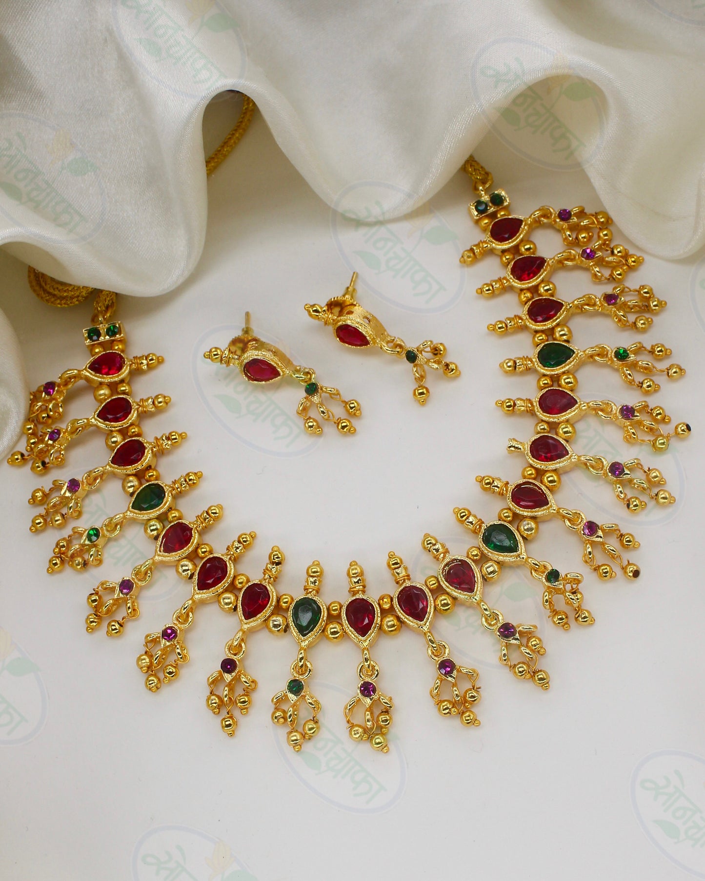 DROPLET DESIGNER NECKLACE