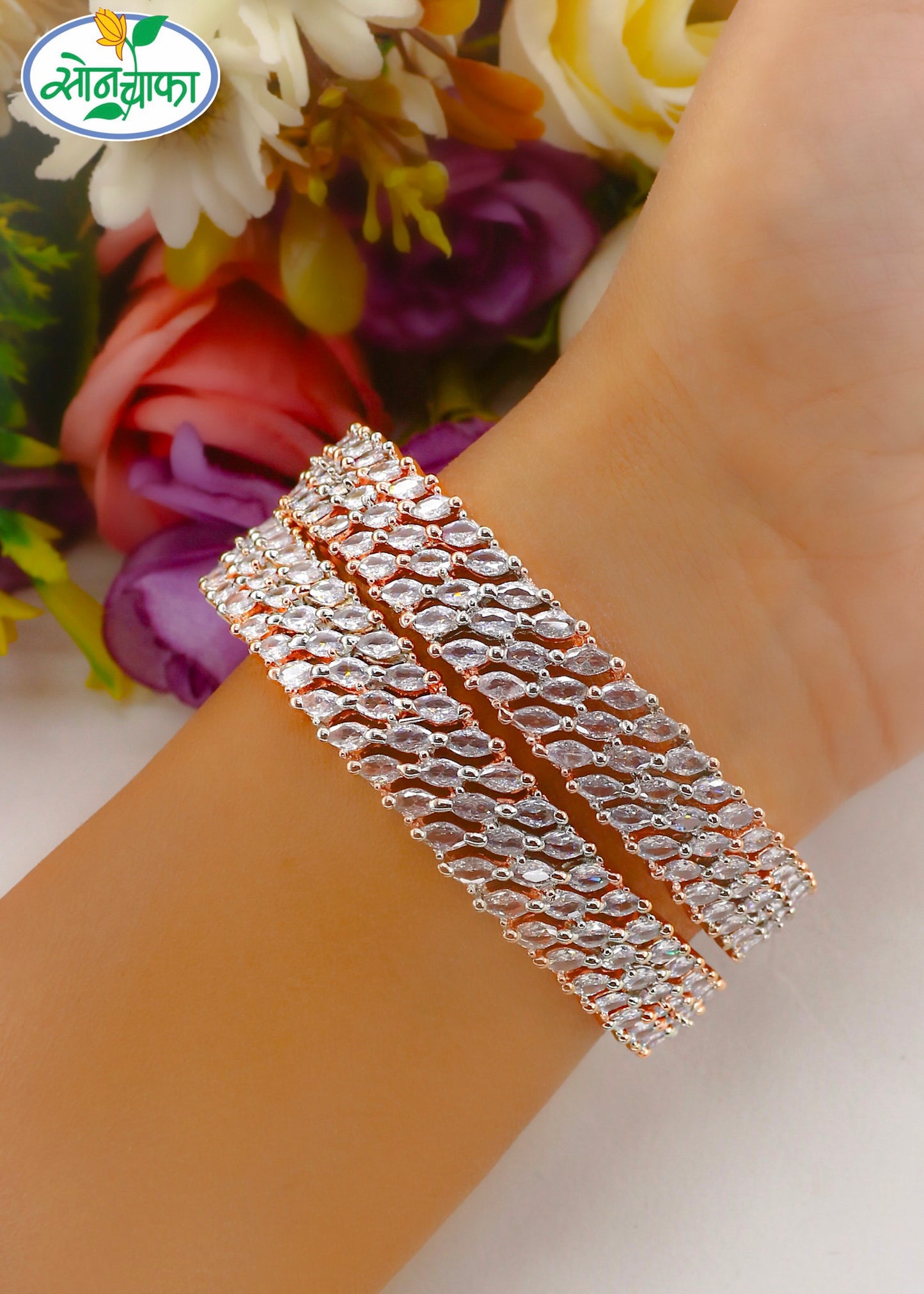 LEAF INSPIRED DIAMOND