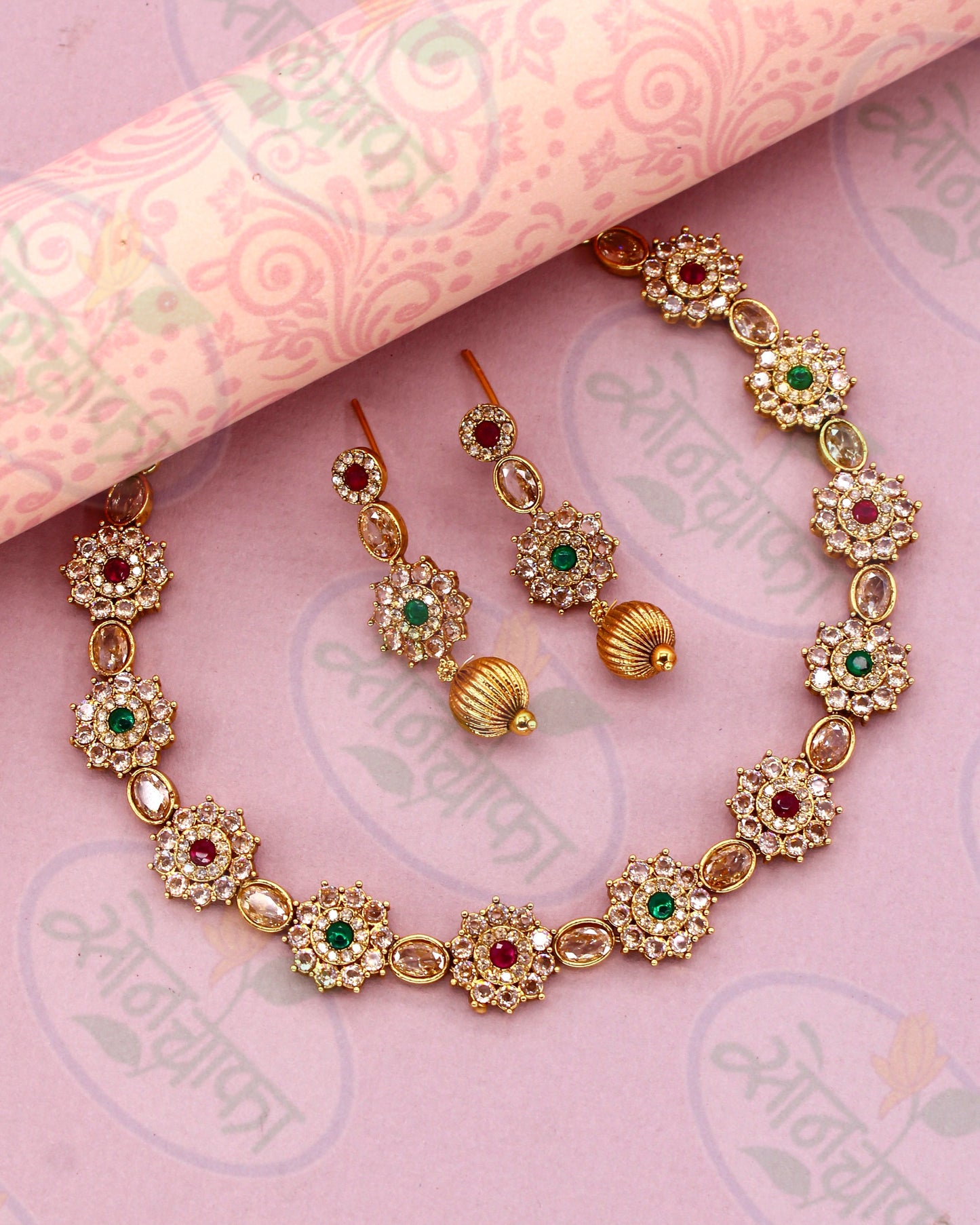 FLORAL DESIGNER NECKLACE