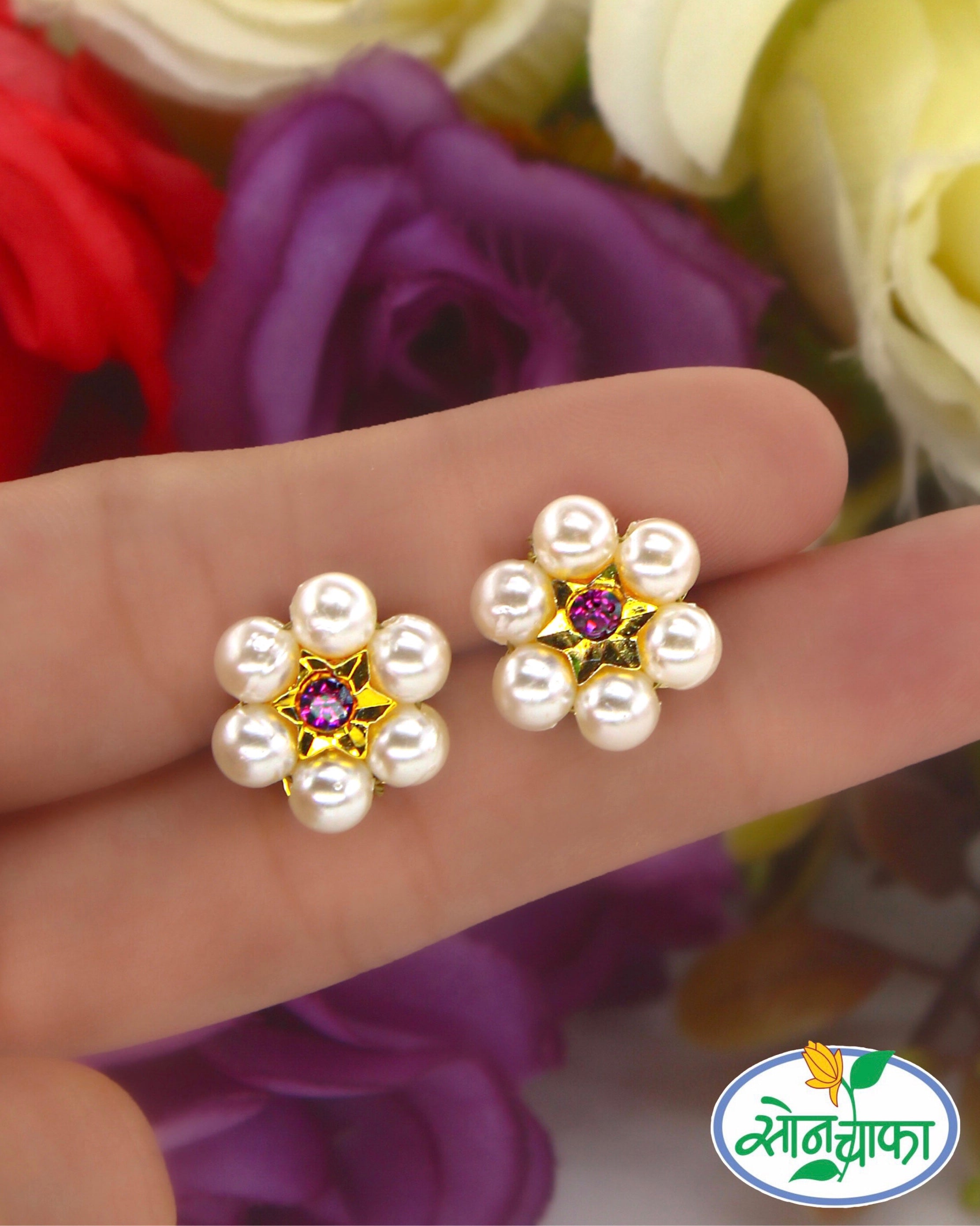 Moti Gold Kudi Earrings TRENDY MAHARASHTRIAN KUDI TOPS – Sonchafa