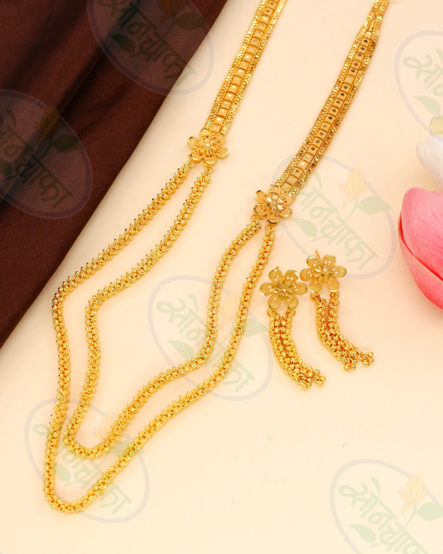 FLORESCENCE GAJRA NECKLACE