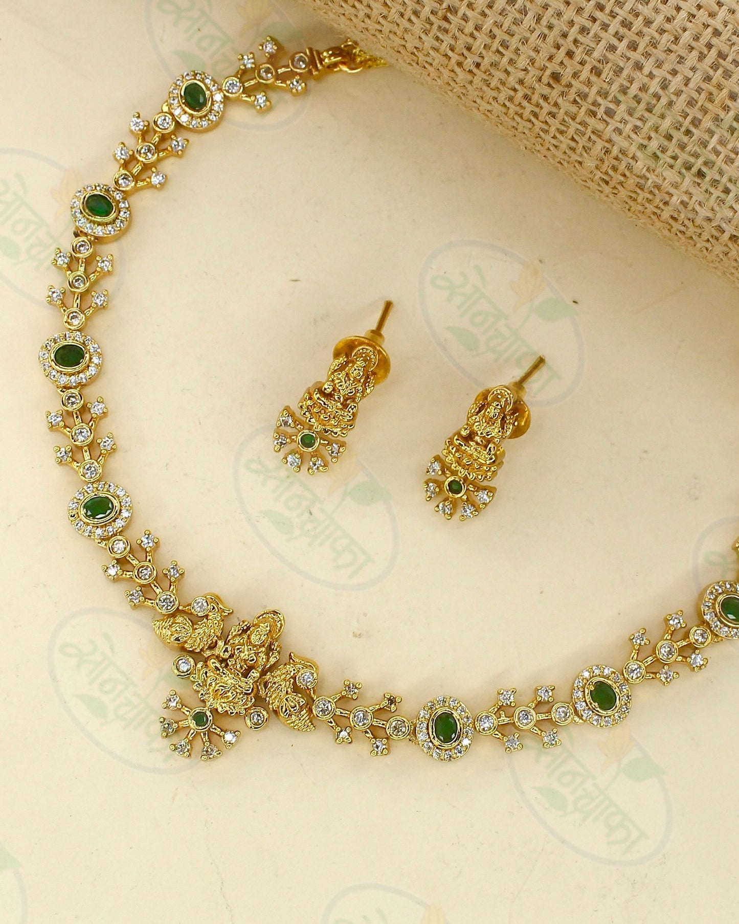 LEAF DESIGNER GREEN STONE NECKLACE