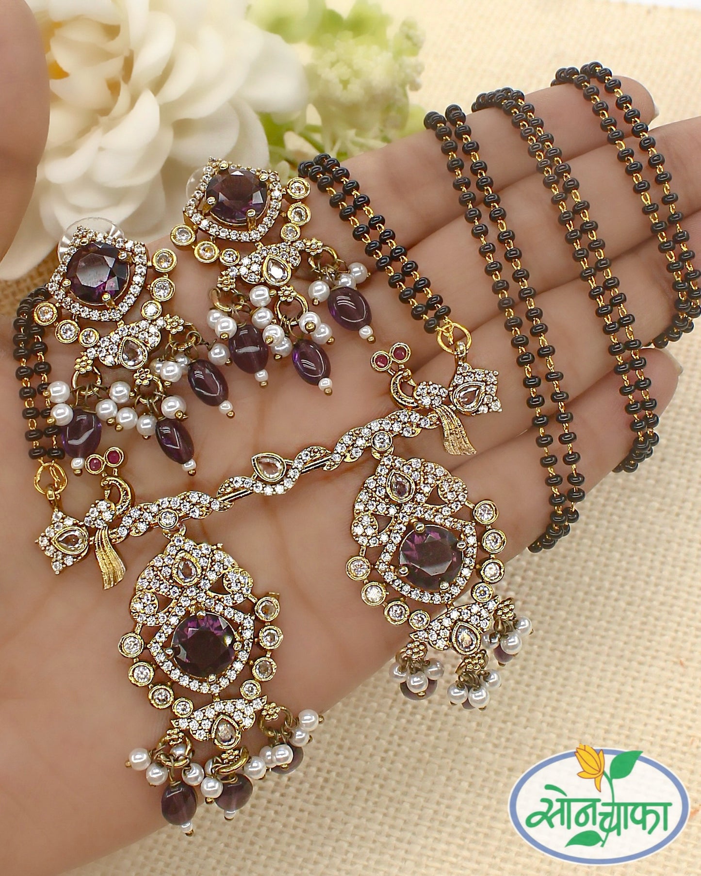 ELEGANT RAJASI MANGALSUTRA